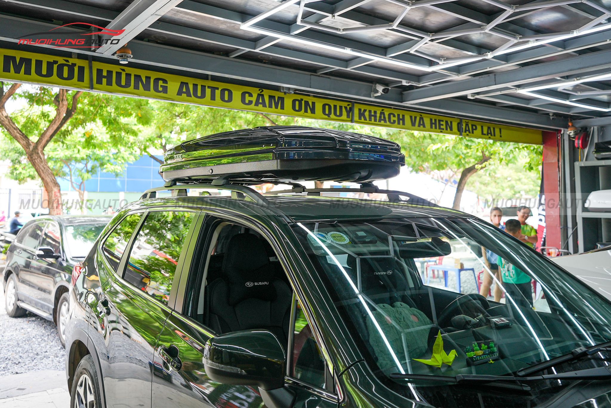 Giá nóc phi thuyền Subaru Forester 2023