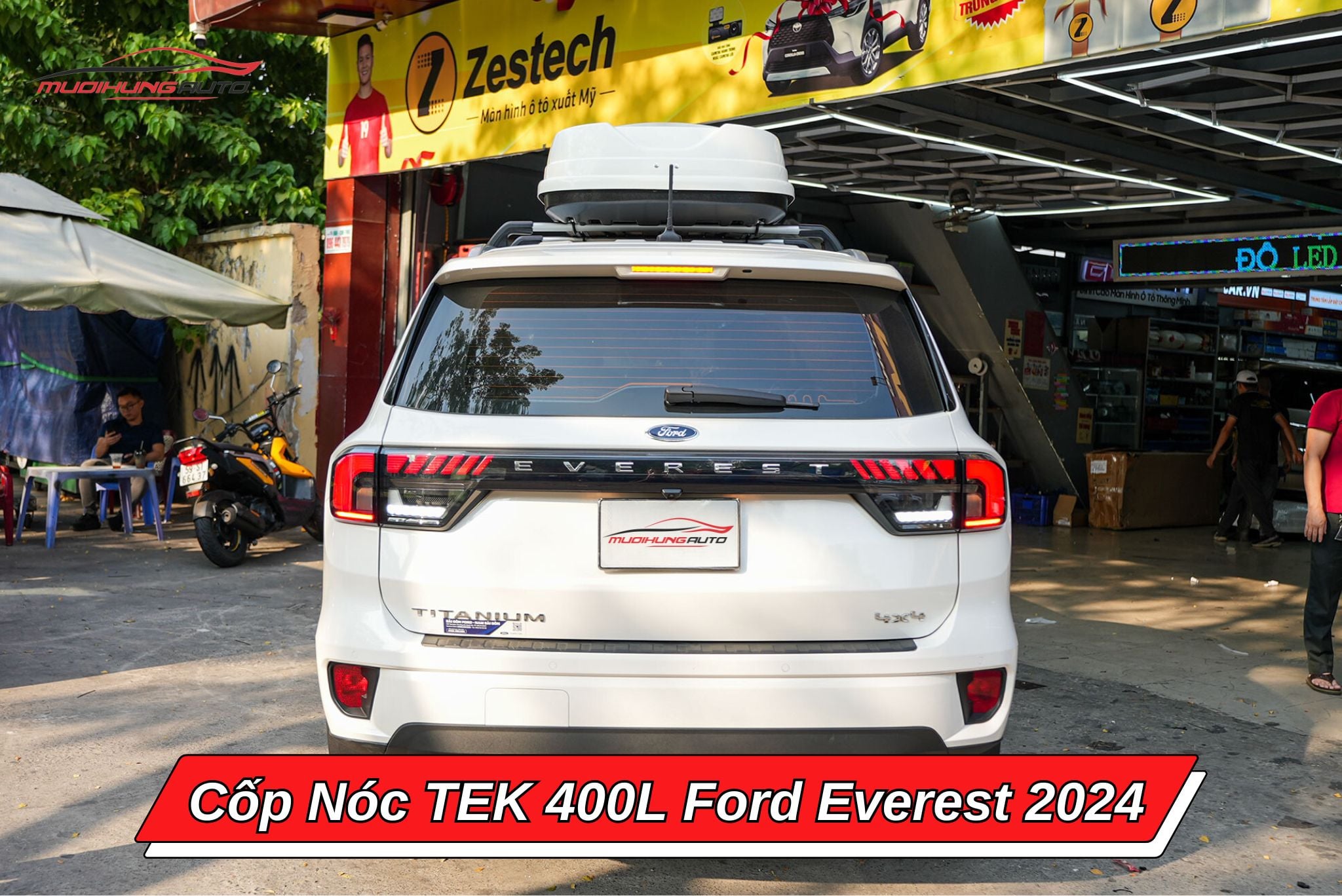 Giá nóc phi thuyền TEK 400l cho xe Ford Everest 2024