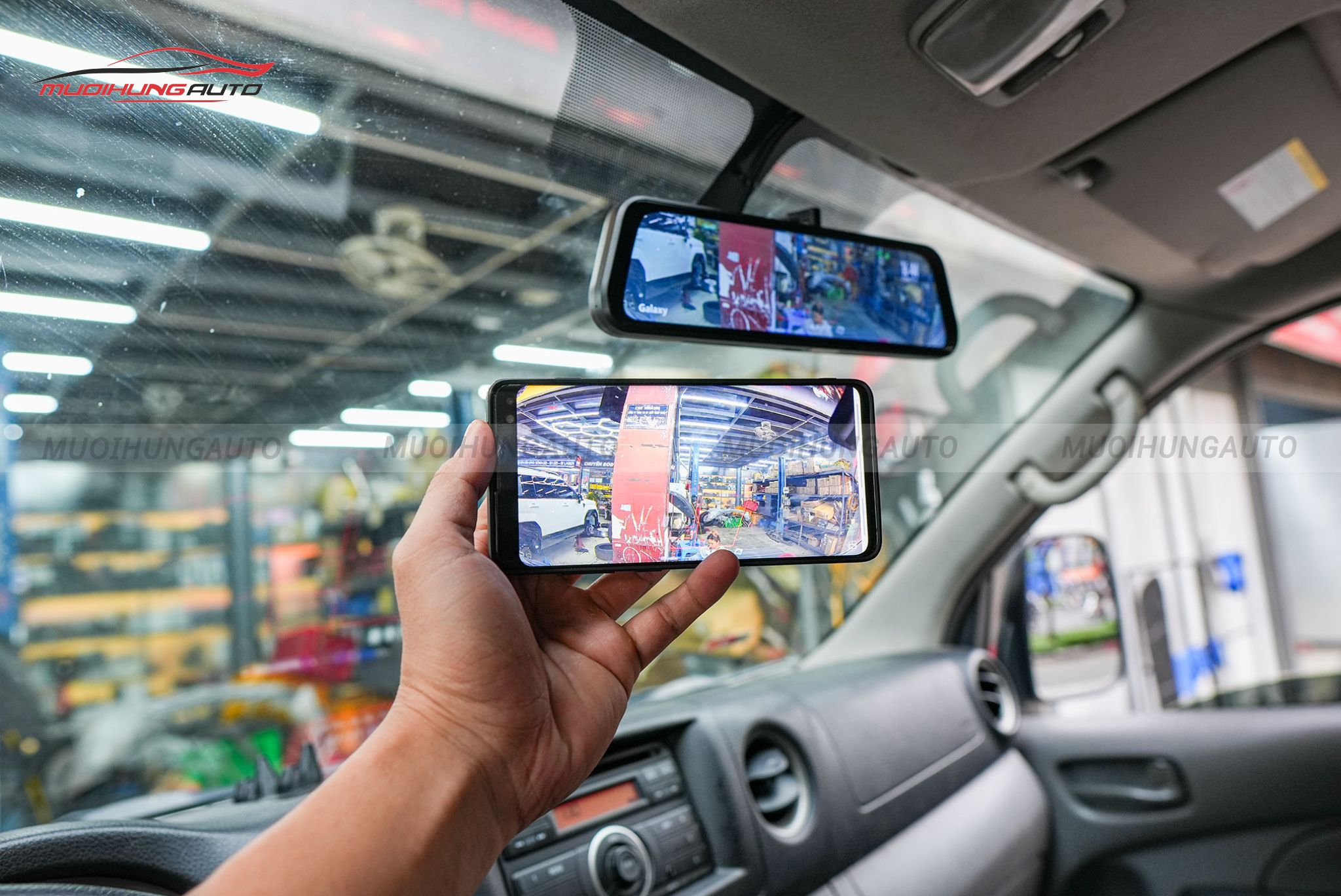 Gương điện tử Galaxy S 4K xe Nissan NV350 2024