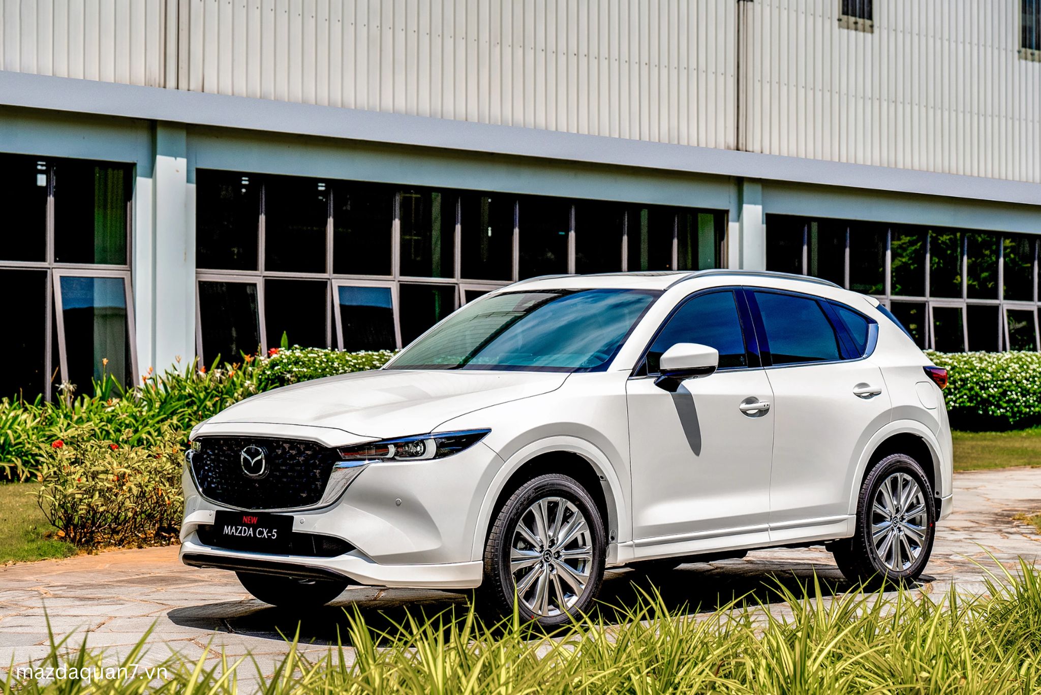 Mazda CX5 2025 thiết kế đầu xe trẻ trung và năng động