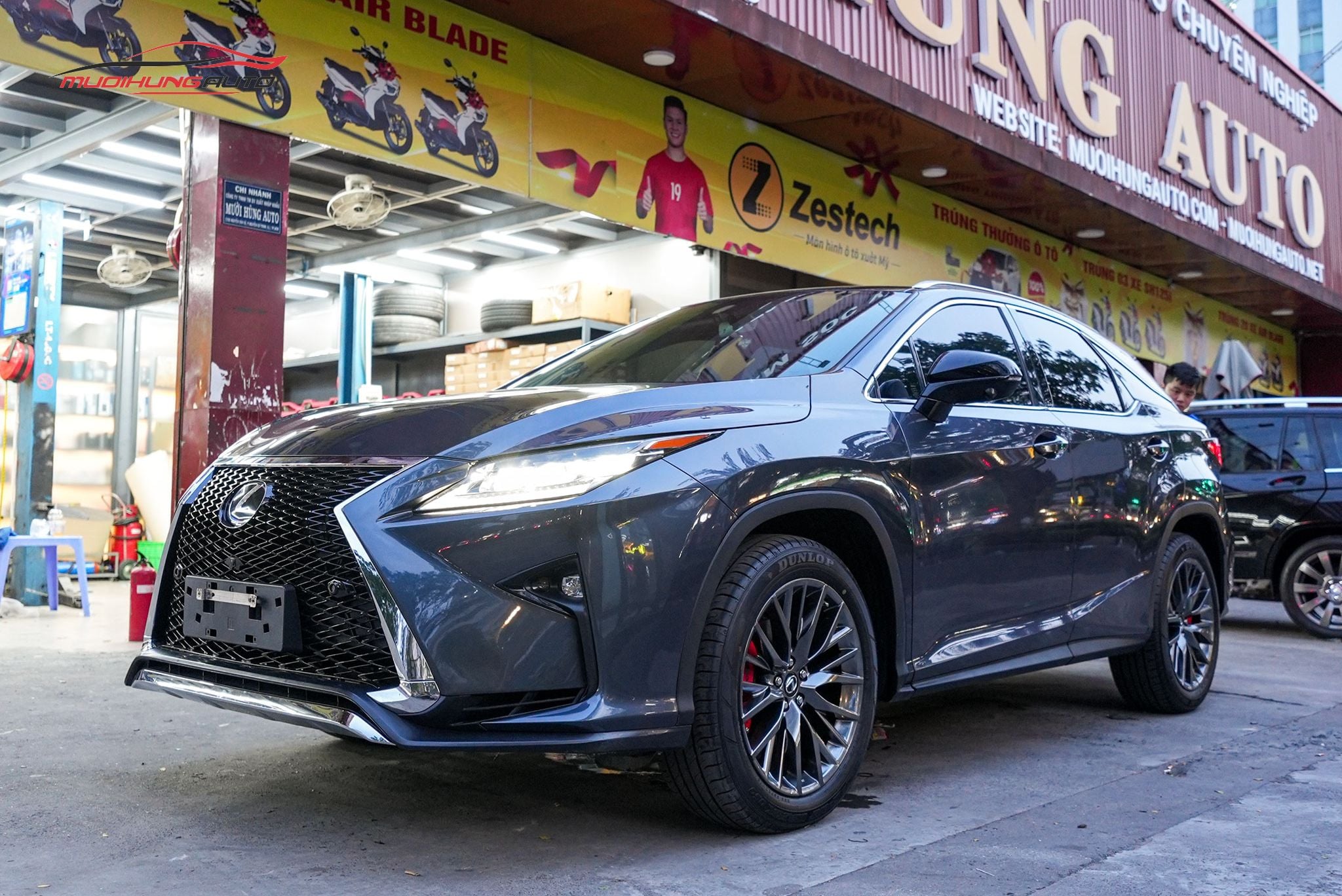 Hình ảnh thực tế thảm lót sàn Ncar ô tô Lexus RX300