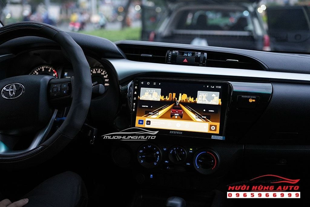 Màn Hình DVD Android Zestech Tại Mười Hùng Auto