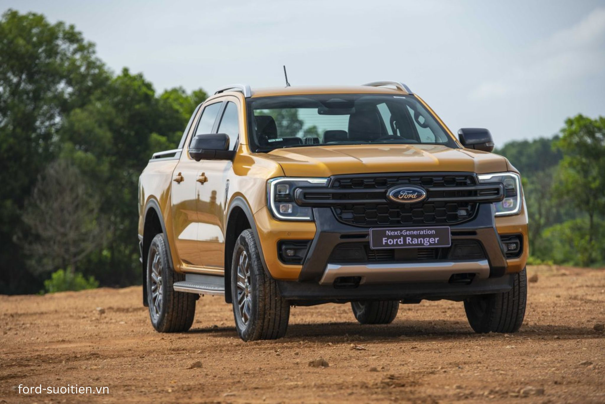 Ford Ranger 2025 được cải tiến mạnh mẽ về thiết kế ngoại thất