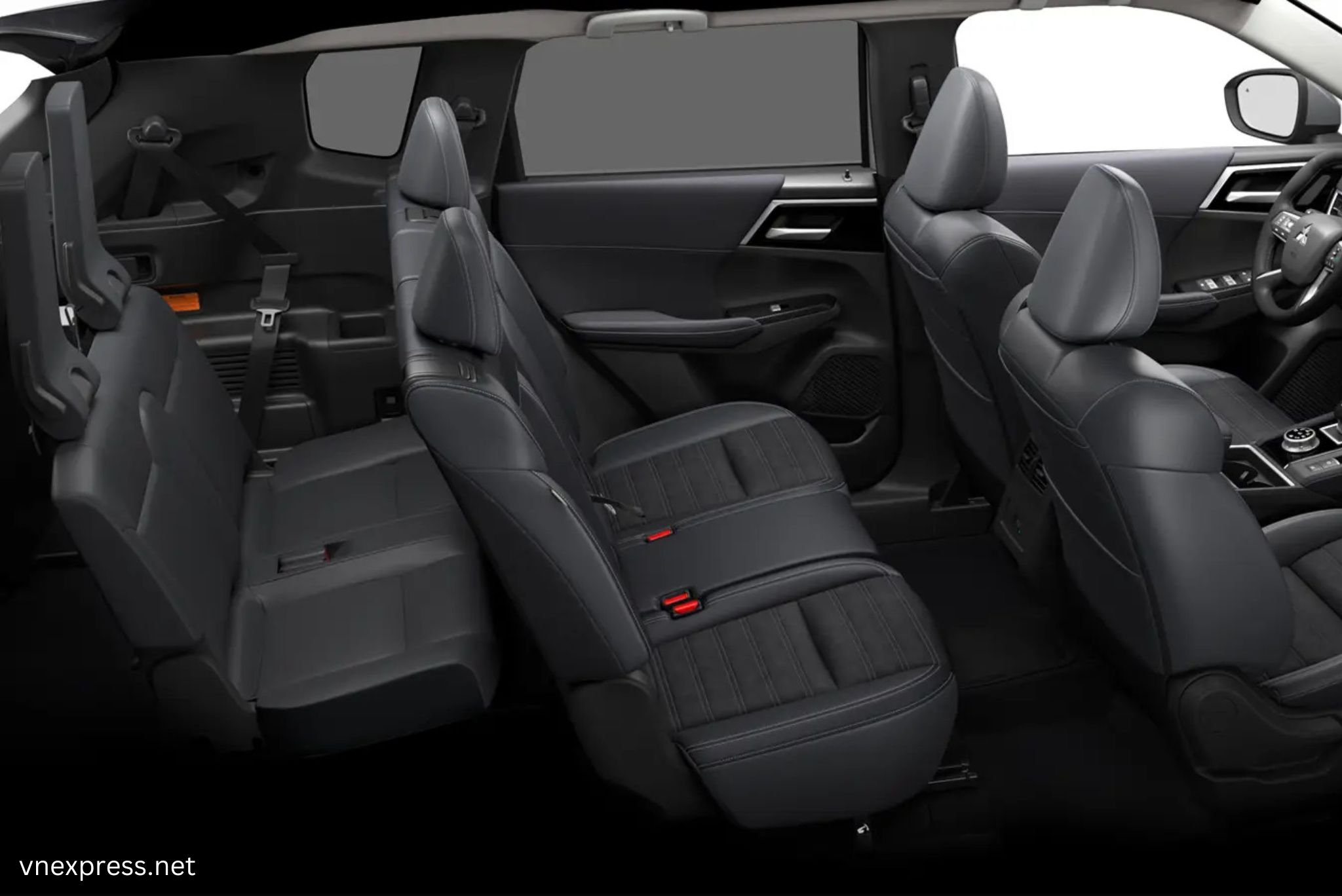 Mitsubishi Outlander 2025 - Đánh Giá Chung, Thông Số, Giá Lăn Bánh Mới Nhất 5/2025