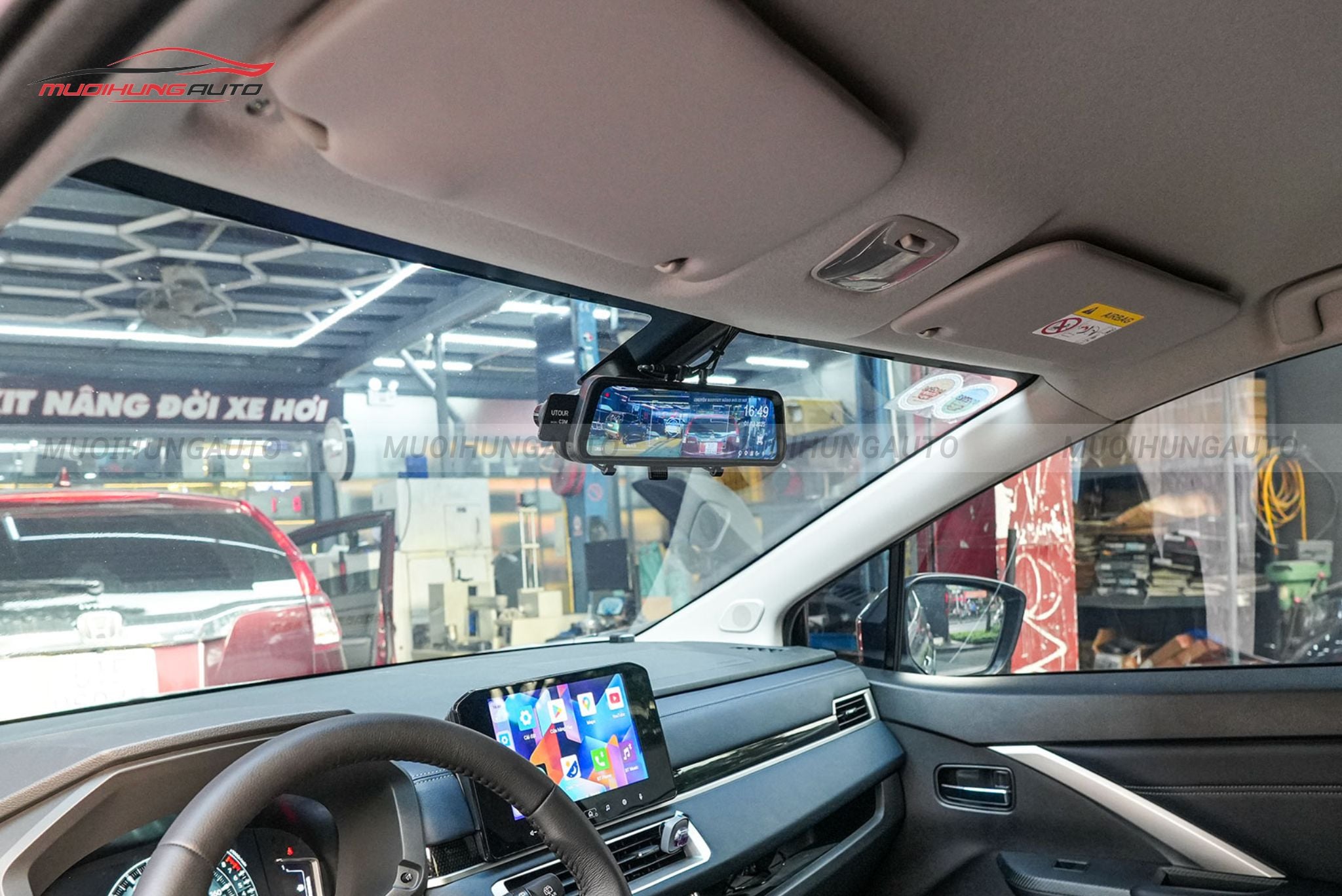 Camera hành trình gương điện tử AI ADAS Utour C3M ô tô Mitsubishi Xpander Cross 2024