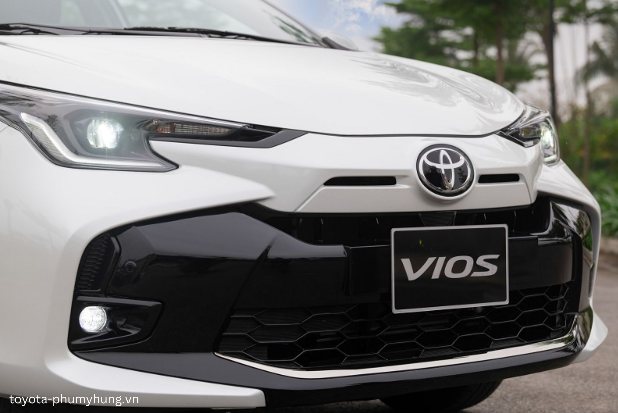 Toyota Vios 2025 - Đánh Giá Chung, Thông Số, Giá Lăn Bánh Mới Nhất 5/2025