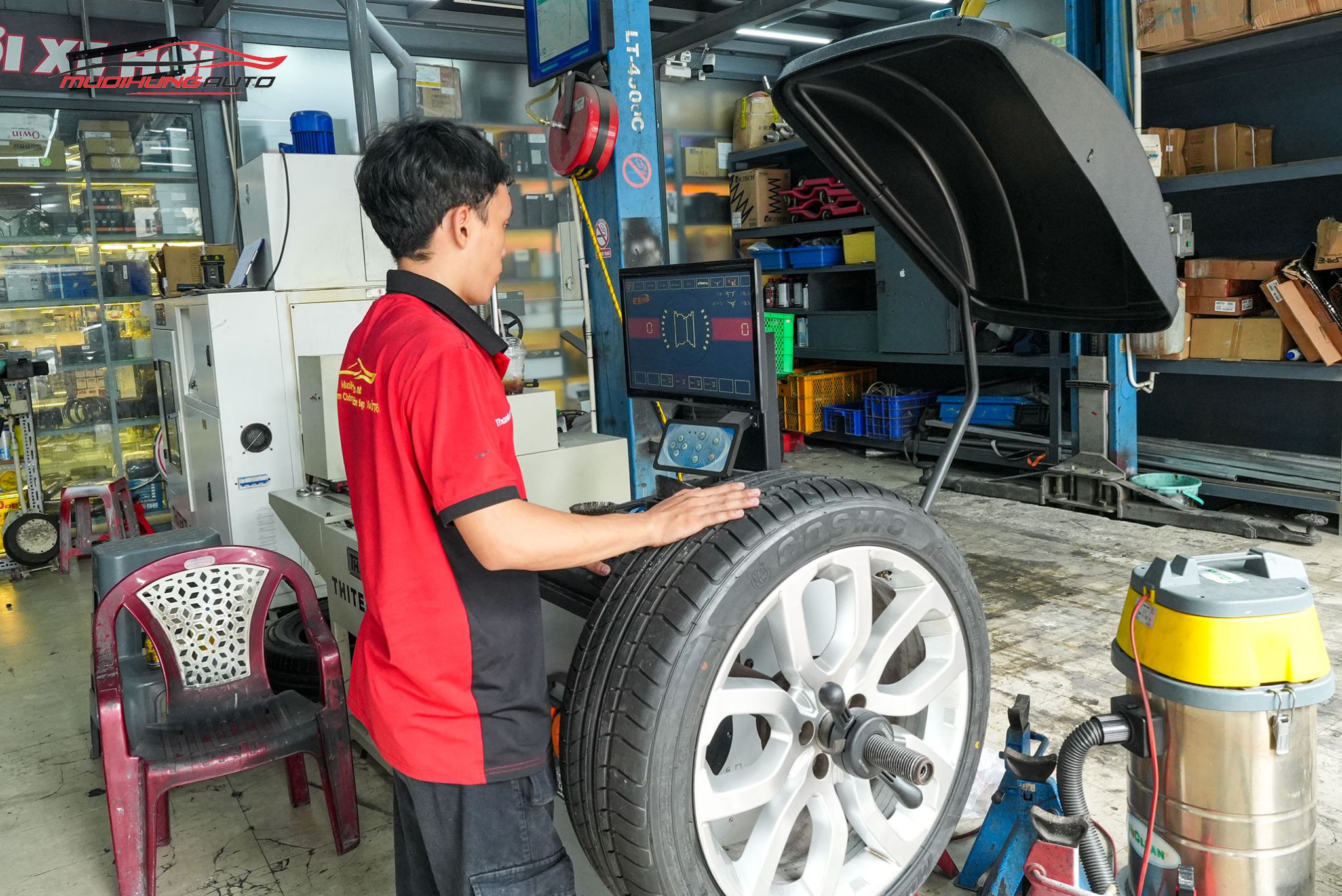 Kỹ thuật tiến hành cân mâm bấm chì