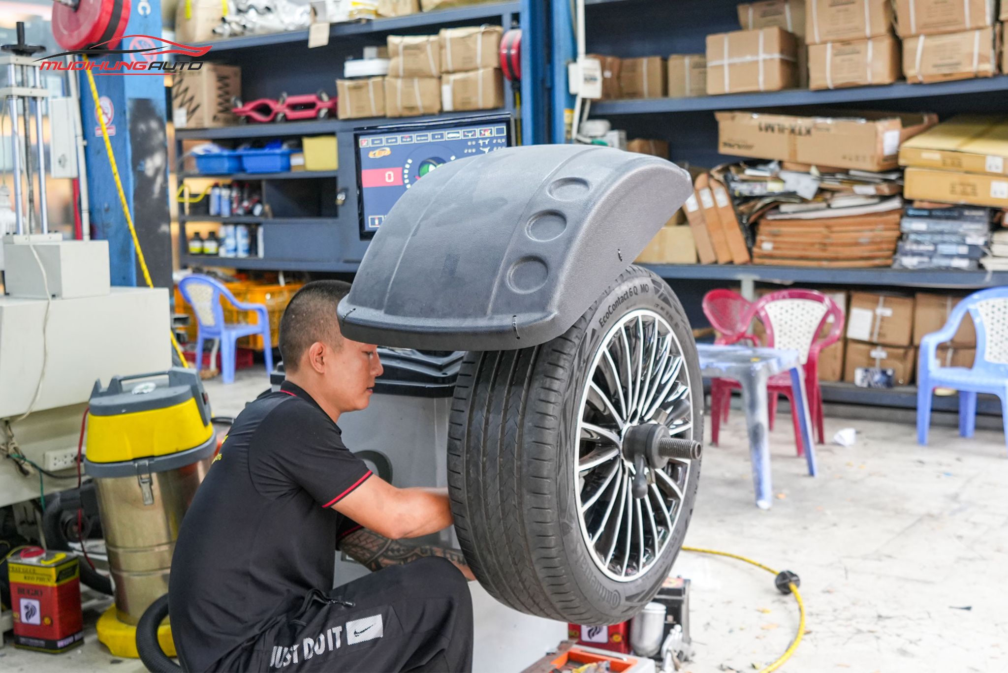 Kỹ thuật tiến hành cân mâm bấm chì