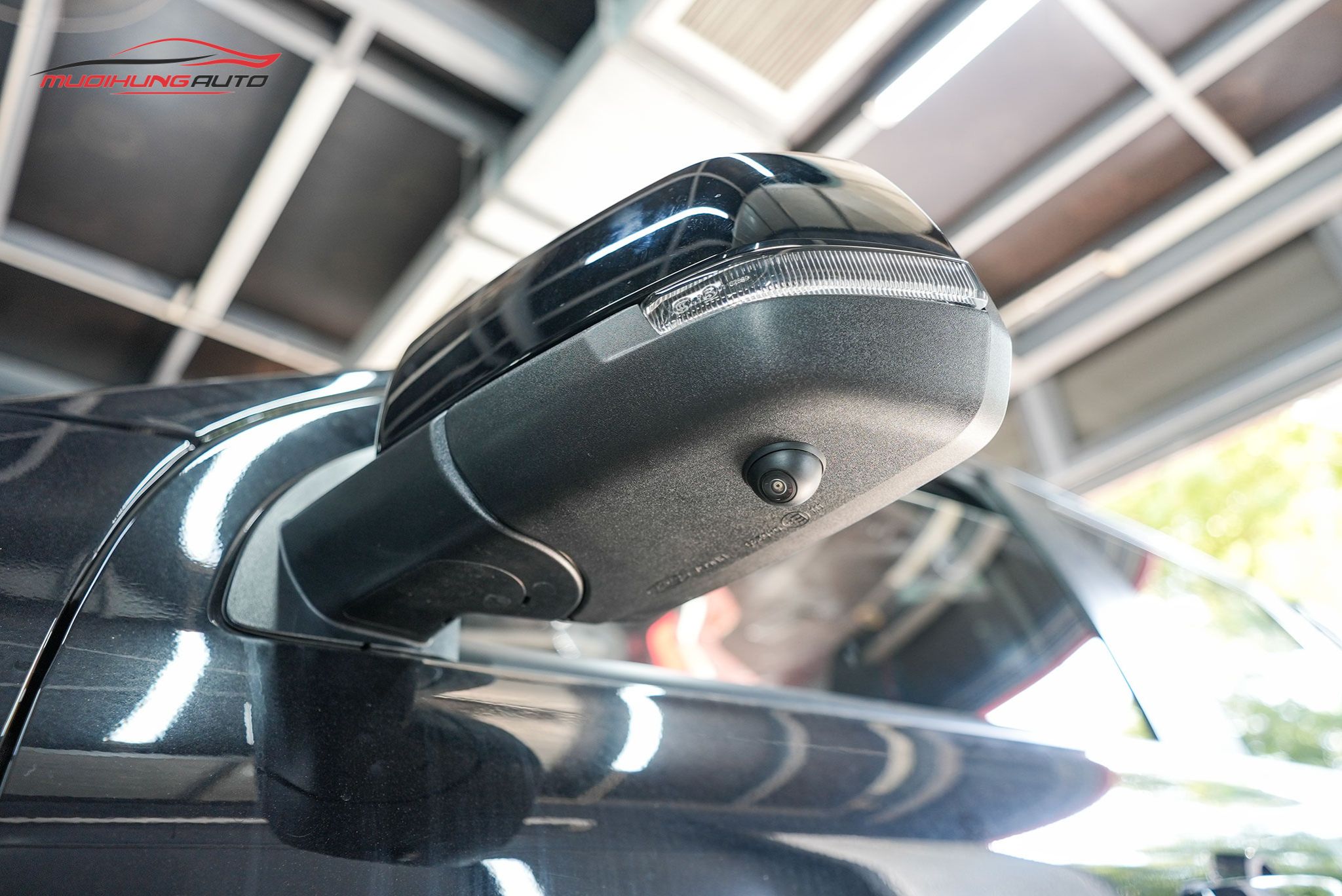 Lắp camera 3 mắt Elliview Y5 Basic