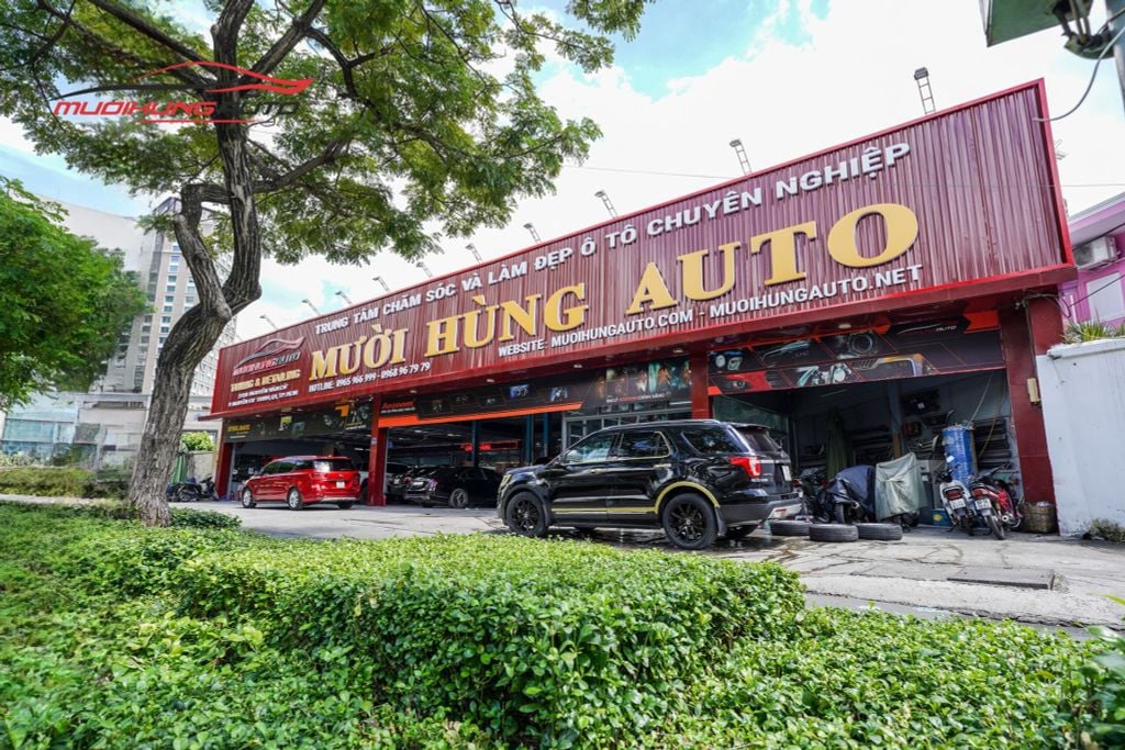 Lắp đặt baga phi thuyền Mercedes Benz GLC