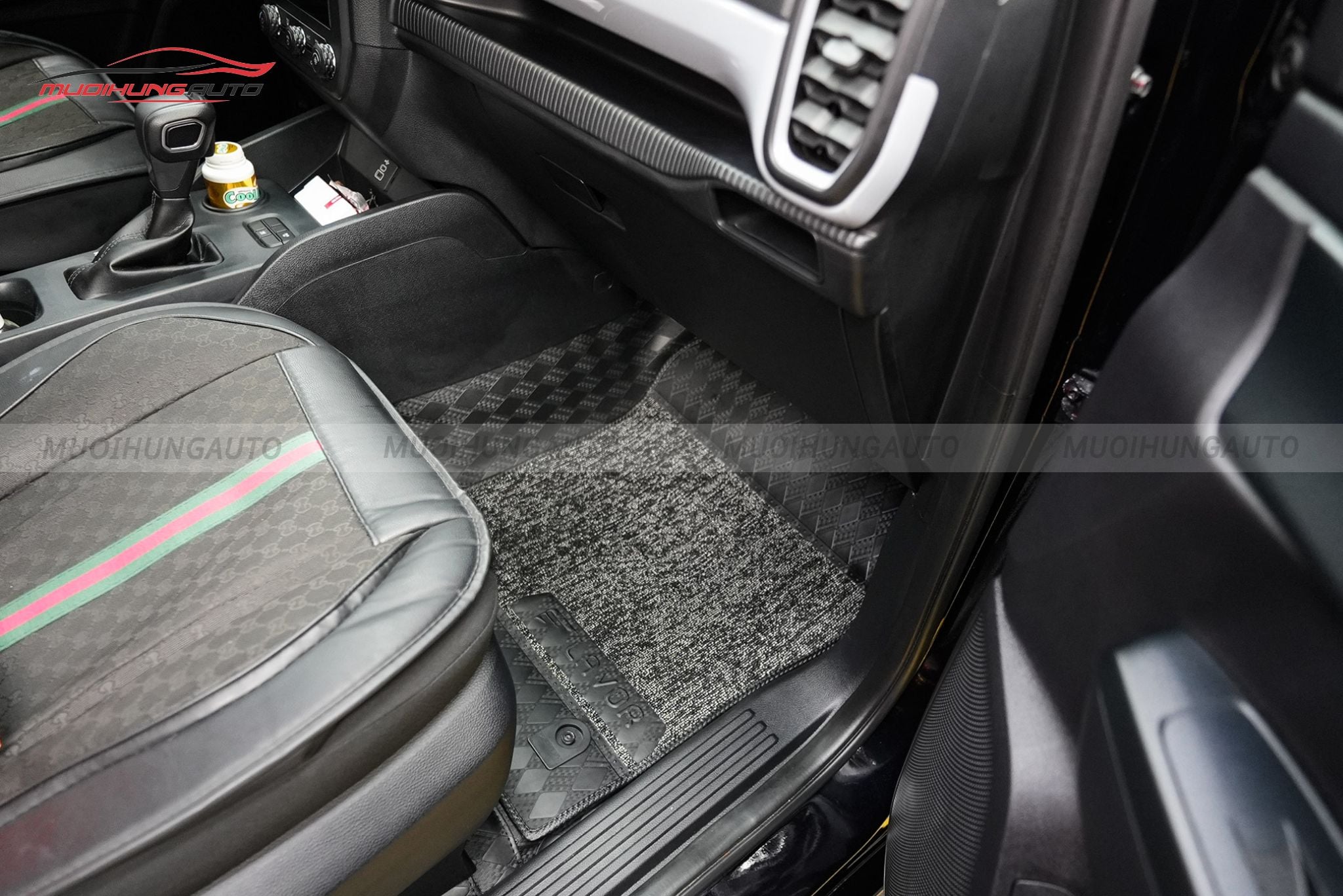 Lót sàn Lavor bên ghế phụ cho xe Ford Ranger 2024