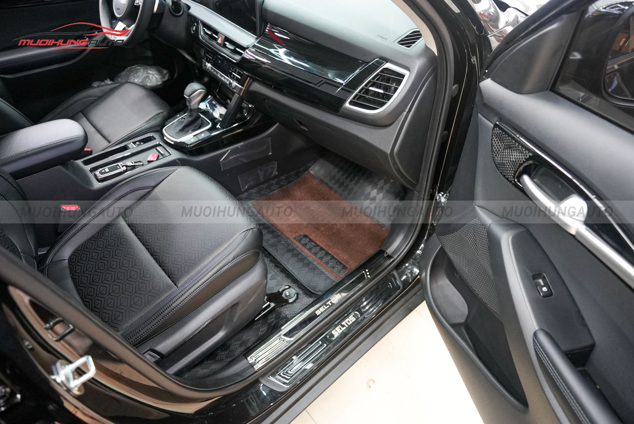 Lót sàn Lavor bên ghế phụ cho xe Kia Seltos 2024