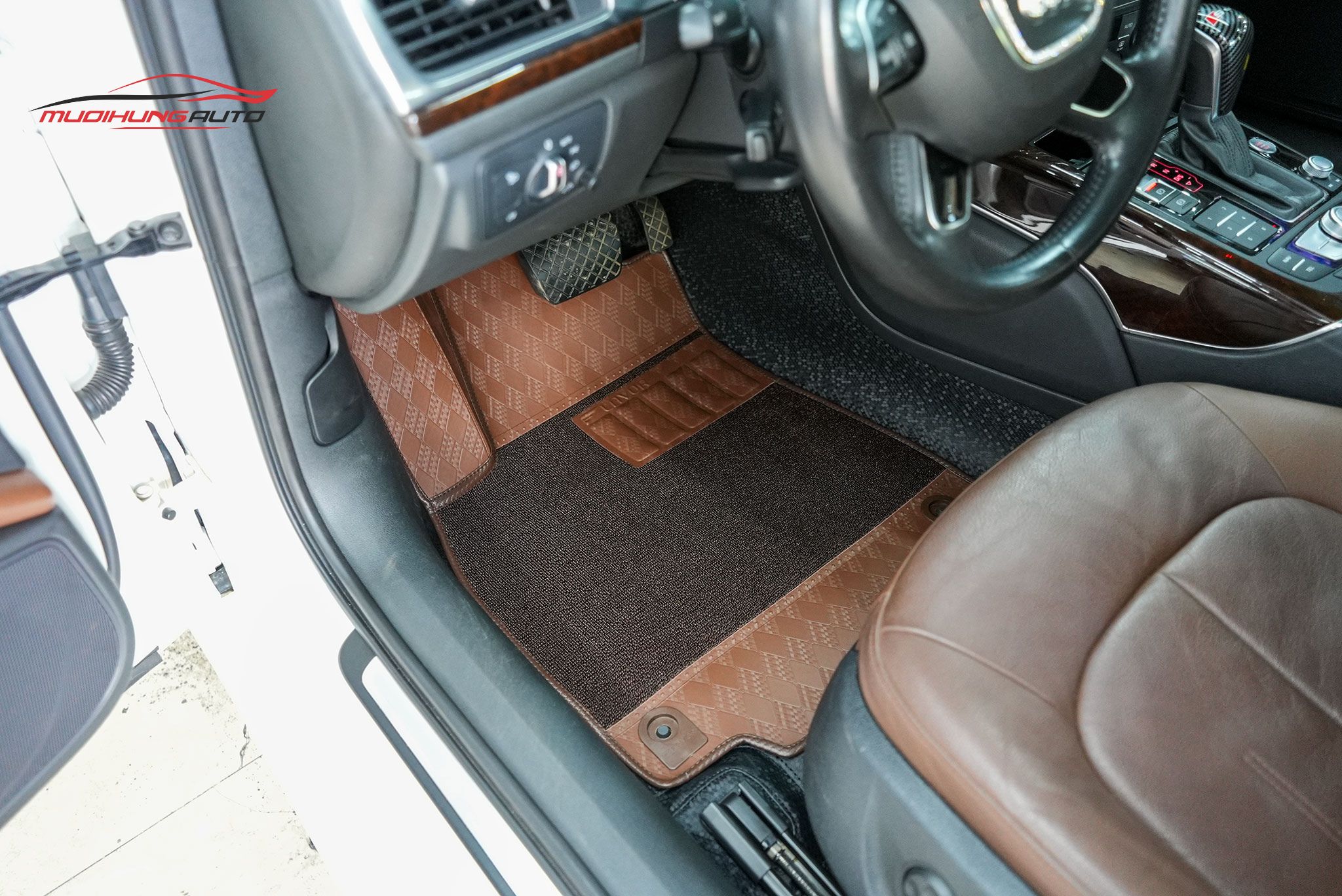 Lót sàn Lavor bên ghế tài cho xe Audi A6