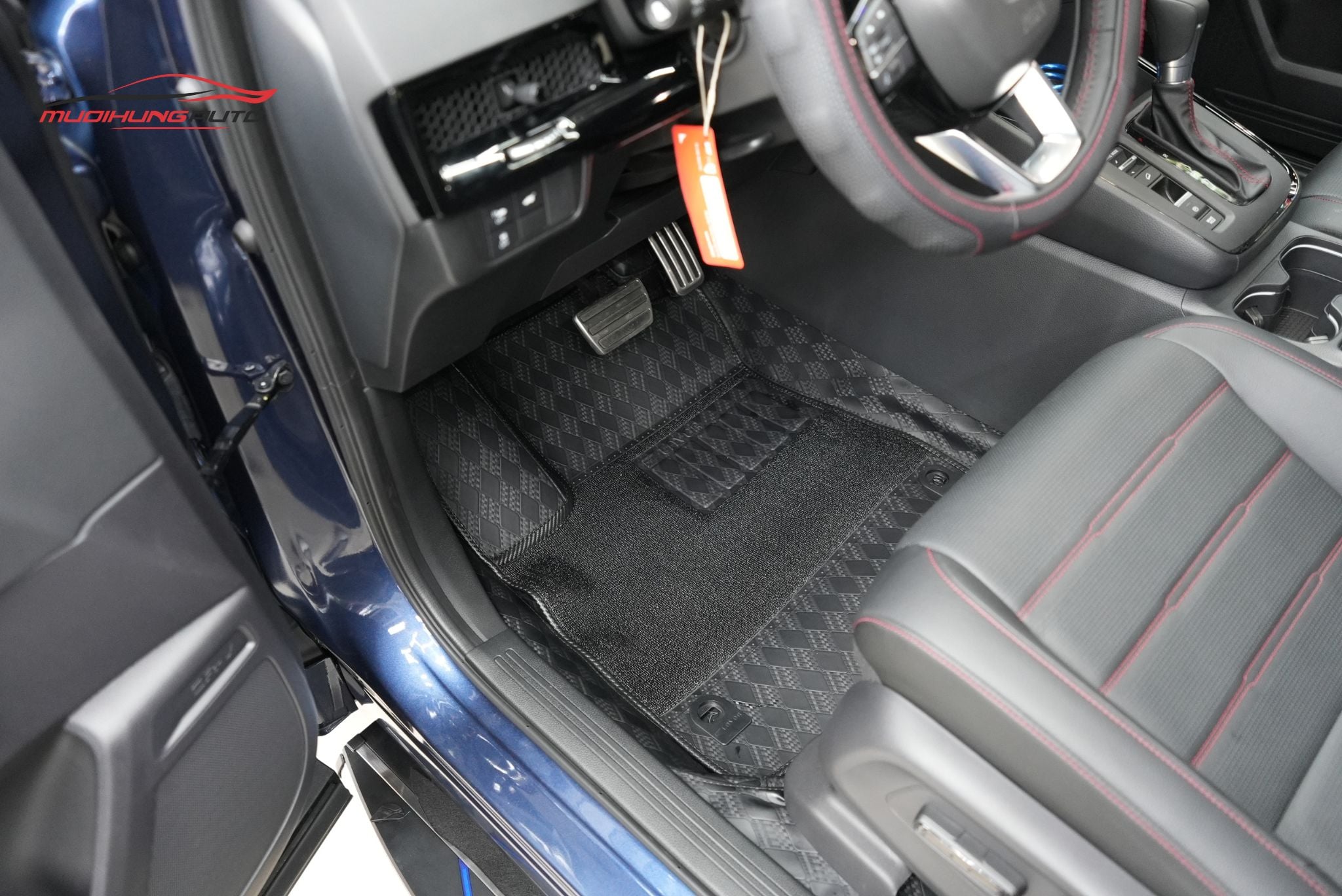 Lót sàn Lavor bên ghế tài cho xe Honda CRV