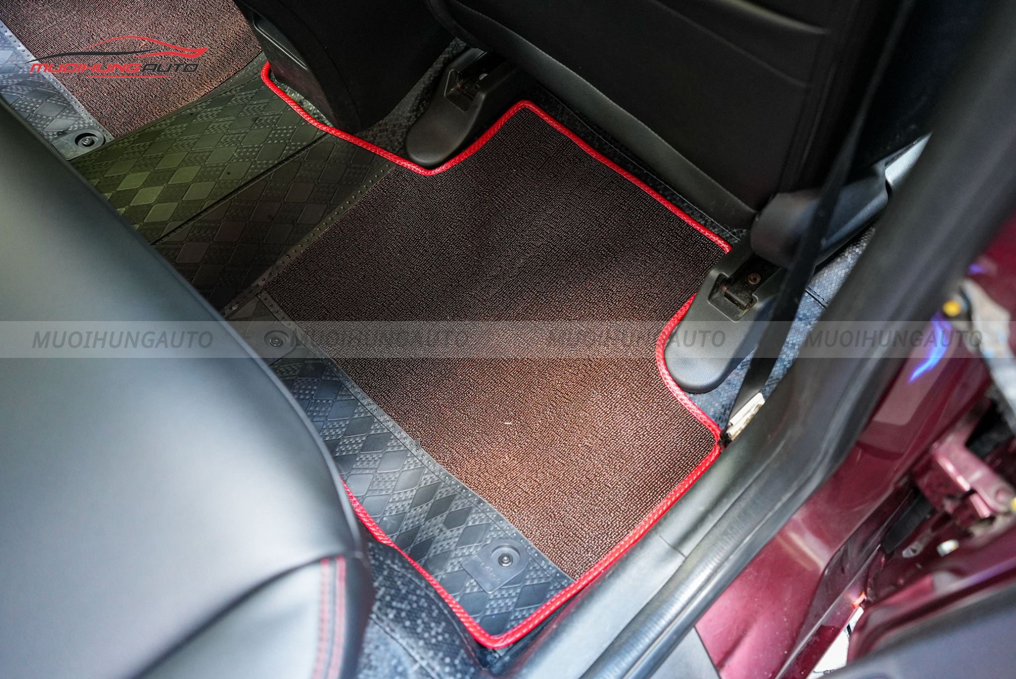 Lót sàn Lavor hàng ghế 2 ô tô Honda City 2015