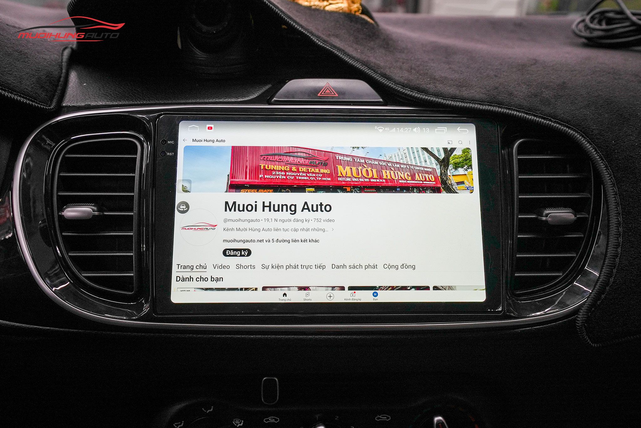 Màn hình ô tô Carteck M700 360 2K