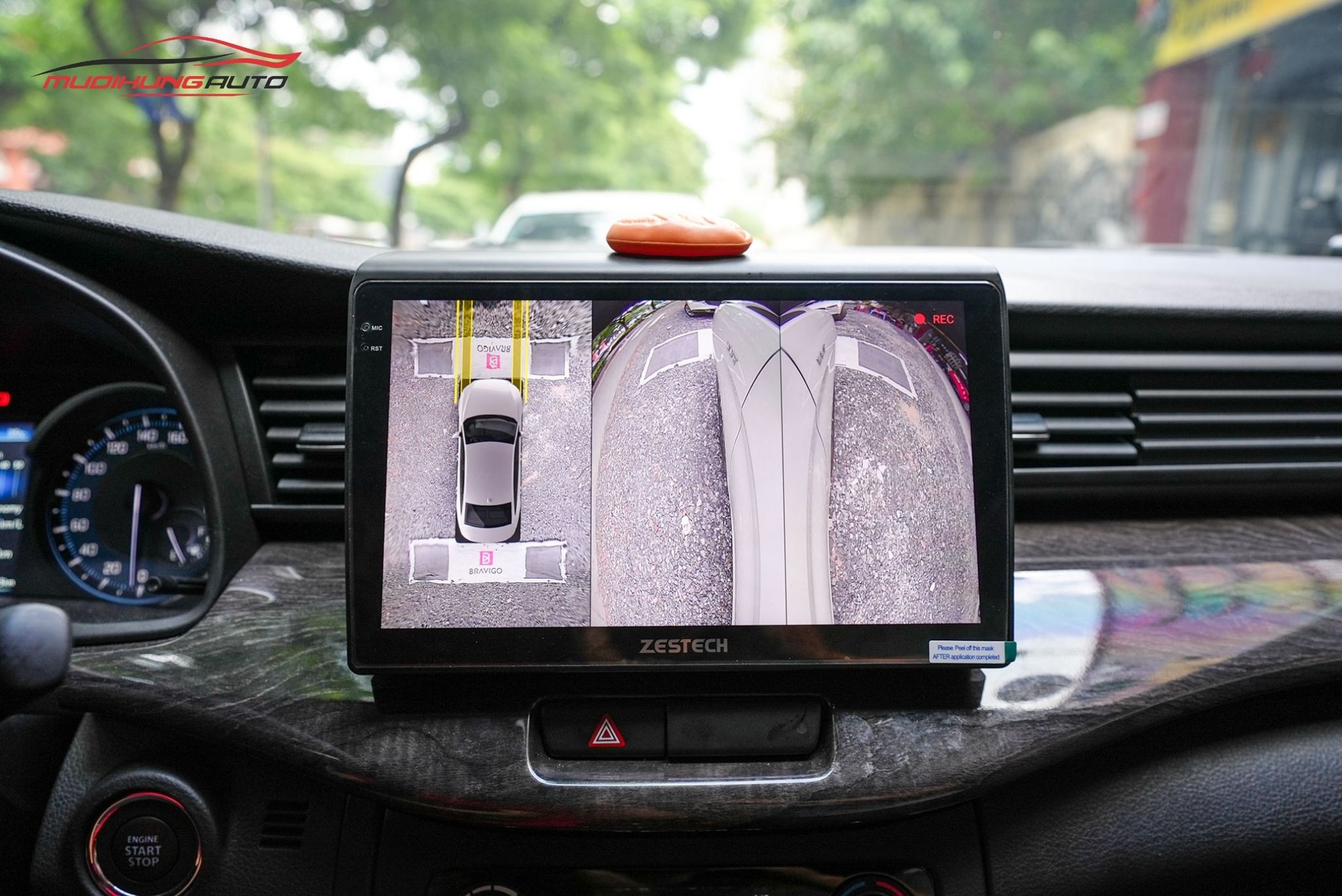 Lắp Màn Hình Zestech Z18 360 Cho Xe Suzuki Ertiga 2023