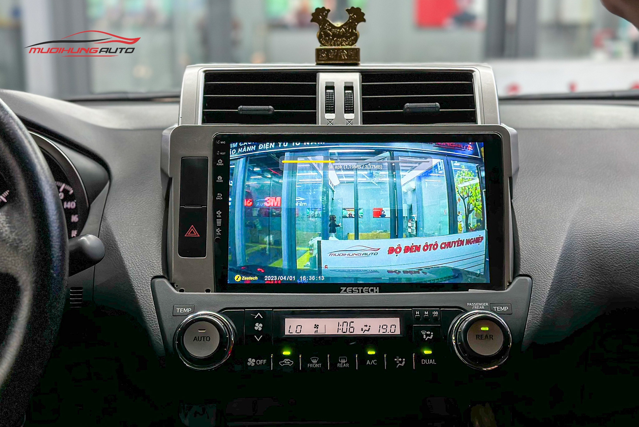 Lắp Màn Hình Zestech S100J Cho Xe Ô Tô Toyota Landcruiser