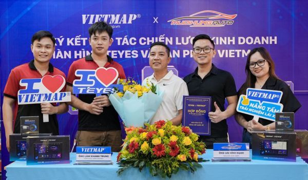Mười Hùng Auto ký kết hợp tác chiến lược kinh doanh cùng Vietmap-3