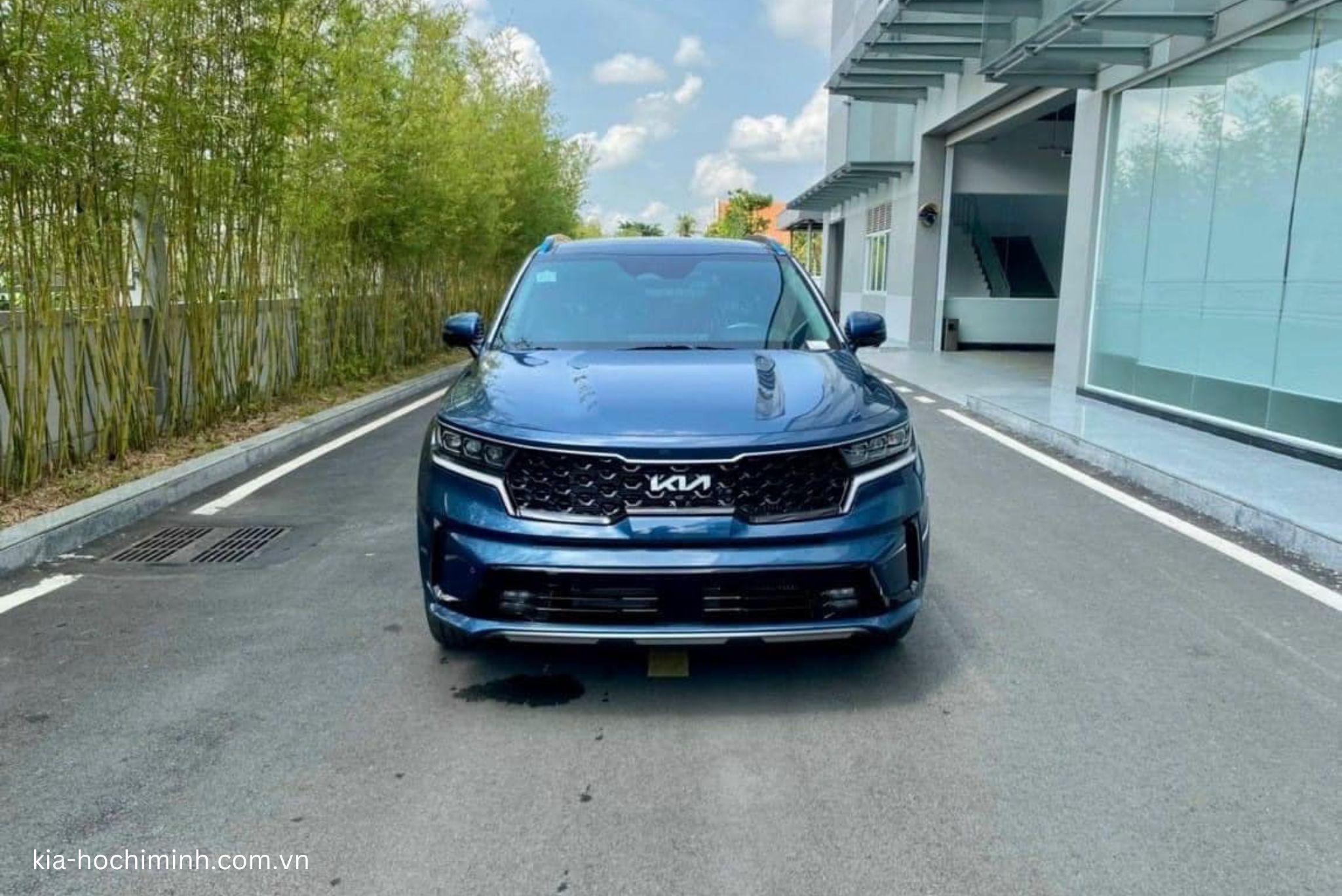 Kia Sorento 2025 - Đánh Giá Chung, Thông Số, Giá Lăn Bánh Mới Nhất 3/2025