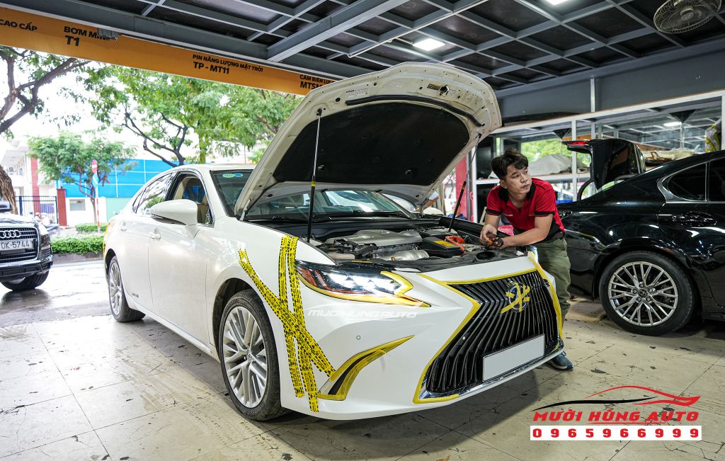 Nâng Cấp Body Kit Cho Xe Lexus ES300h 2014 Lên Đời 2020 Đẳng Cấp
