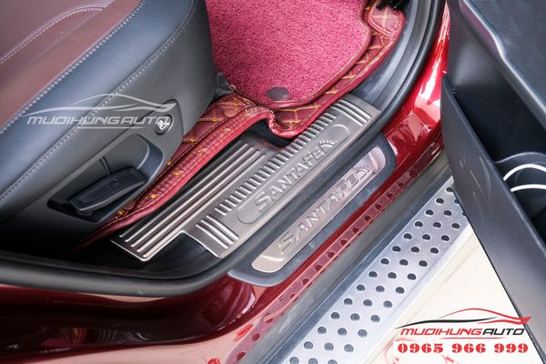 Nẹp bước chân chống trầy Hyundai Santafe 2019  chính hãng 03