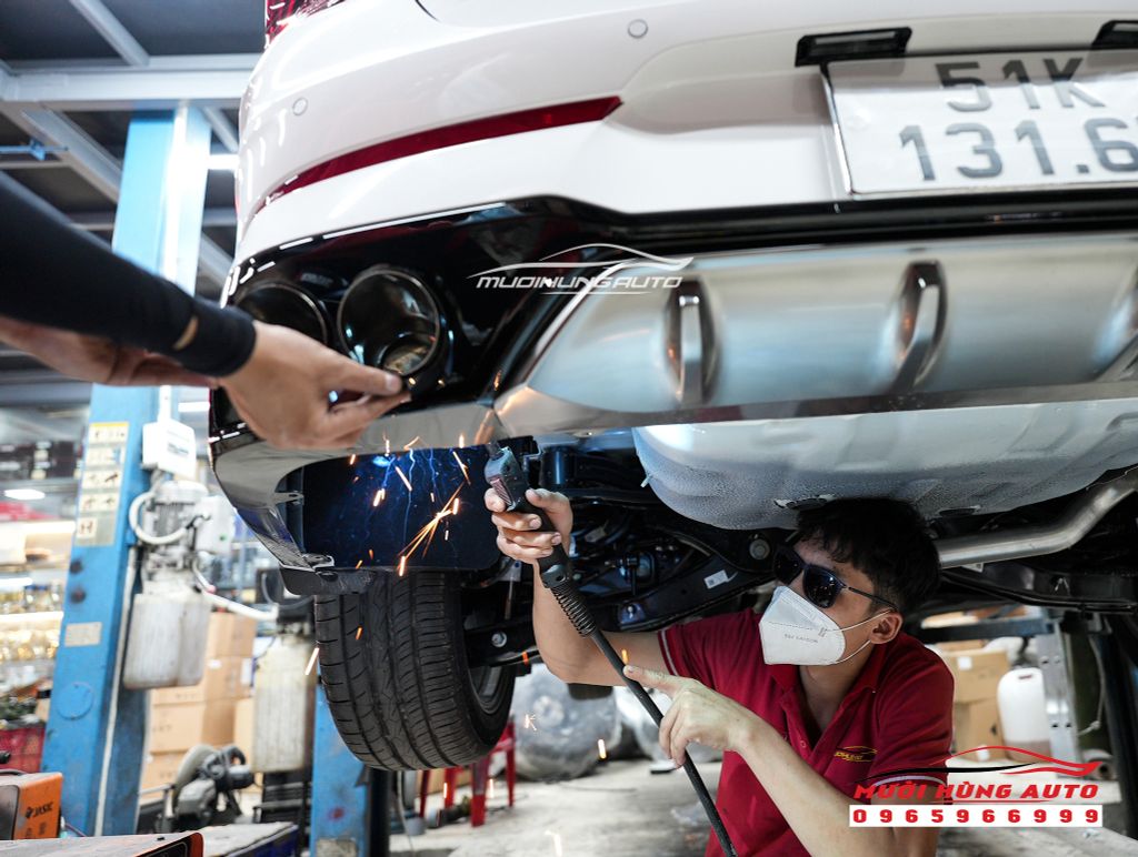 Những Dịch Vụ Độ Pô Xe Hơi Hot Nhất Hiện Nay - Mười Hùng Auto