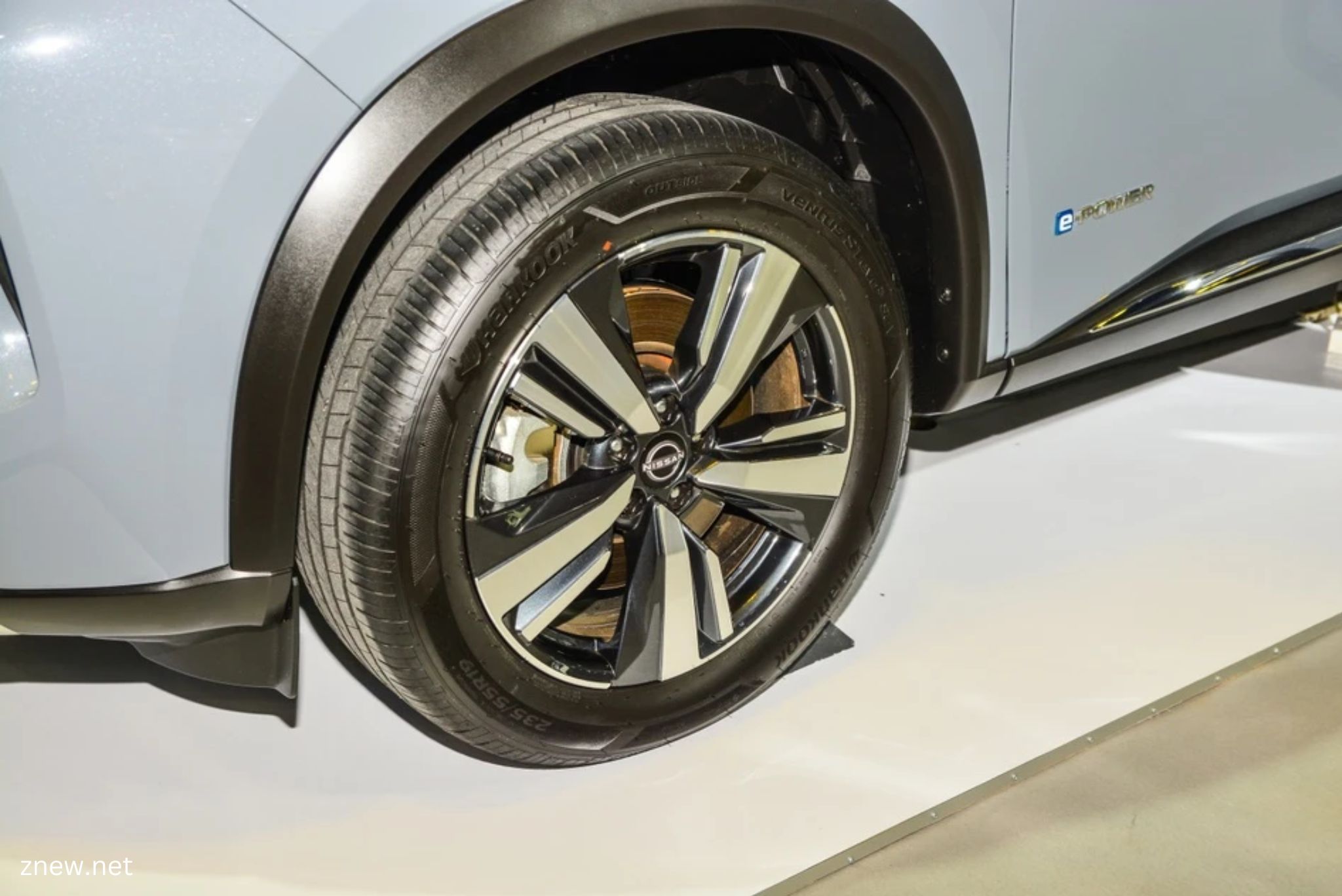 Nissan X-Trail 2025 với bộ mâm cỡ lớn