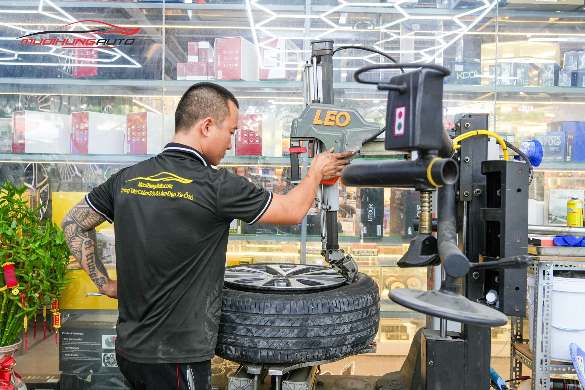 Dịch Vụ Tráng Lốp Chống Đinh Tận Nhà