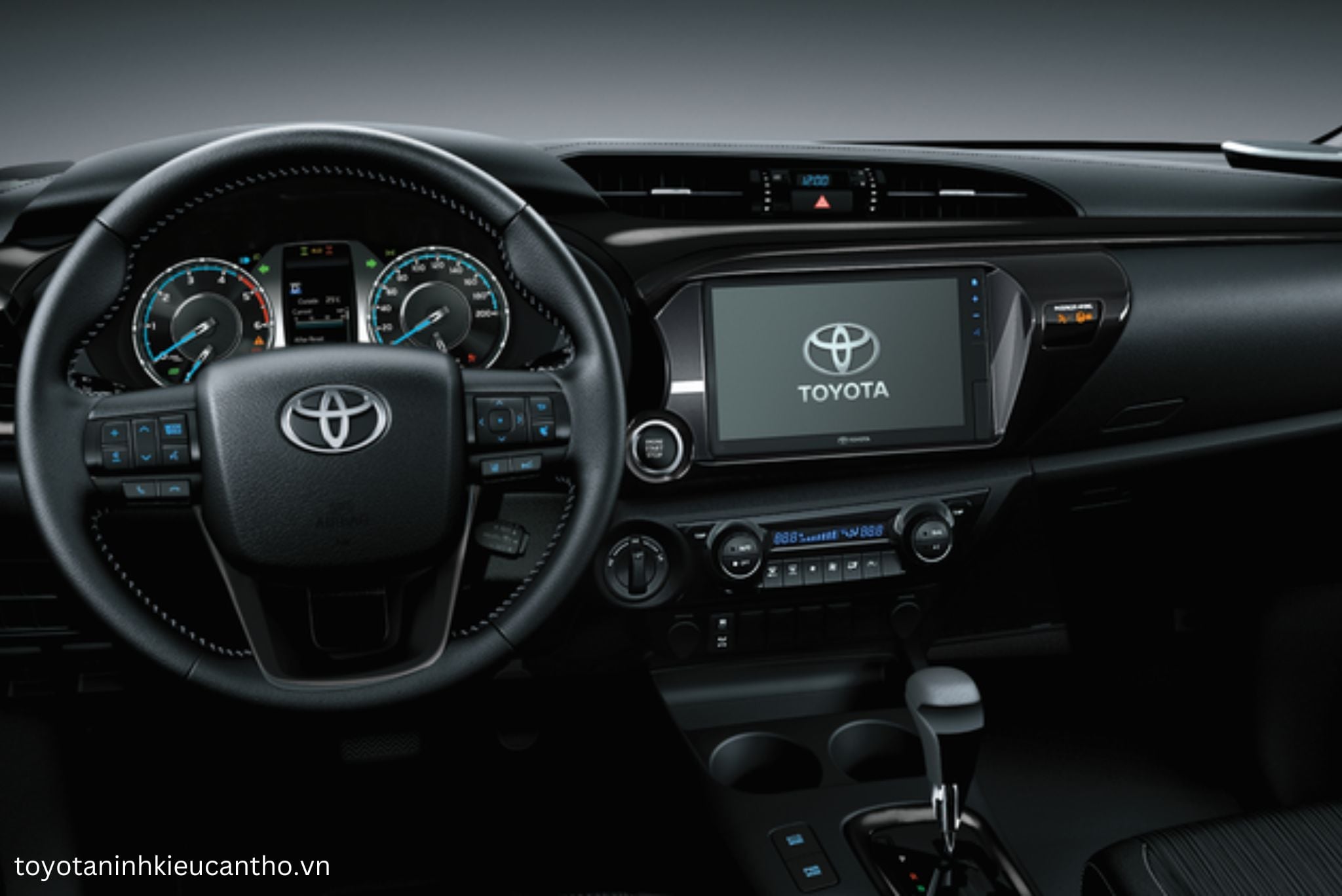 Toyota Hilux 2025 - Đánh giá chung, thông số, giá lăn bánh mới nhất 2/2025