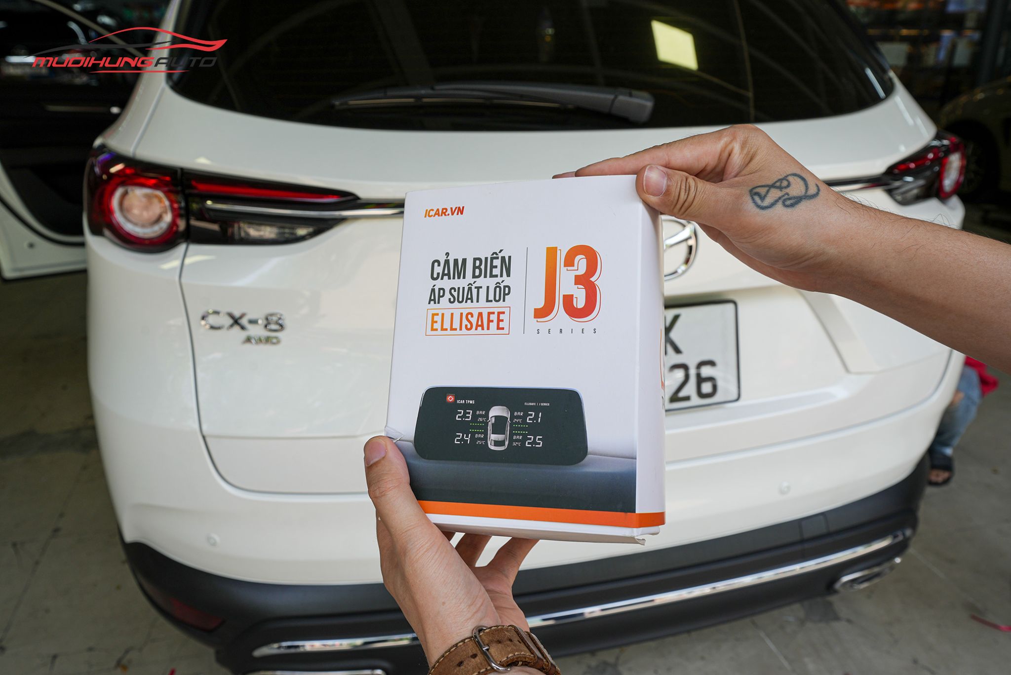 Lắp cảm biến áp suất lốp ICAR Ellisafe J3 cho xe Mazda CX-8