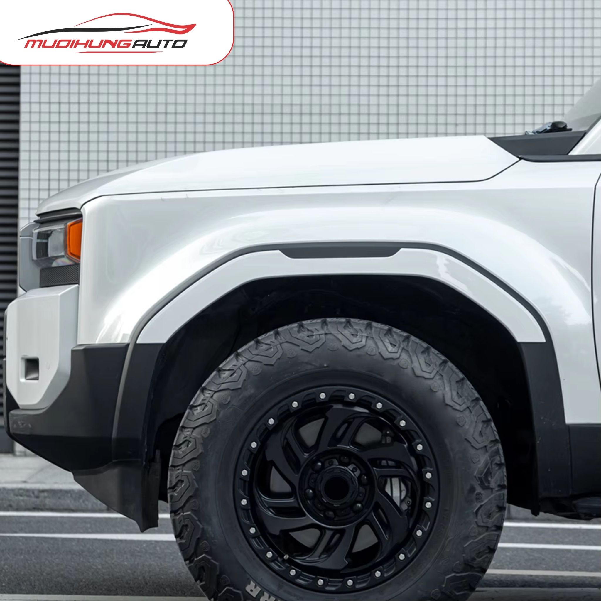 ốp viền cua bánh Toyota Land Cruiser Prado LC250 2025