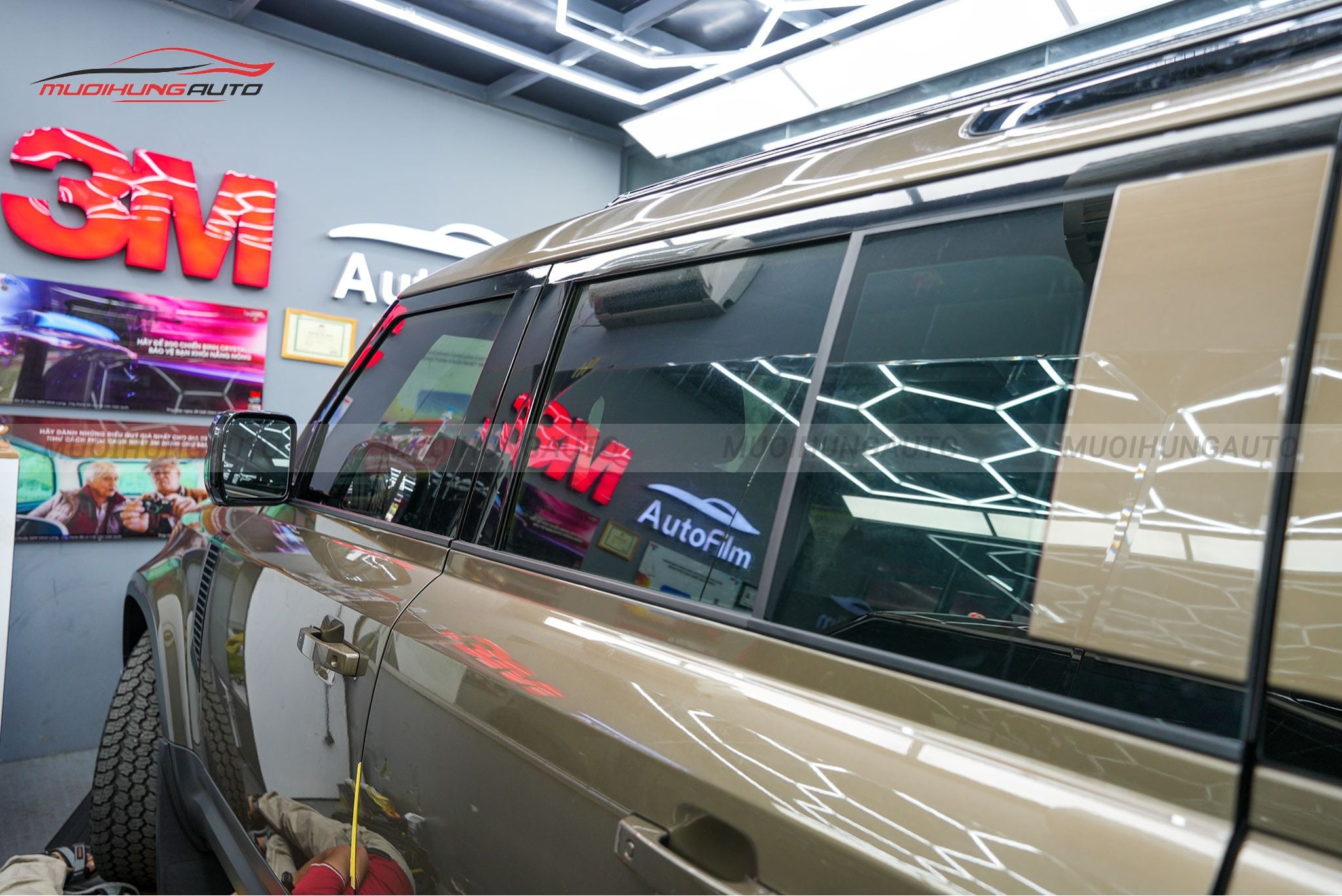 Phim cách nhiệt 3M chính hãng Land Rover Defender 2024