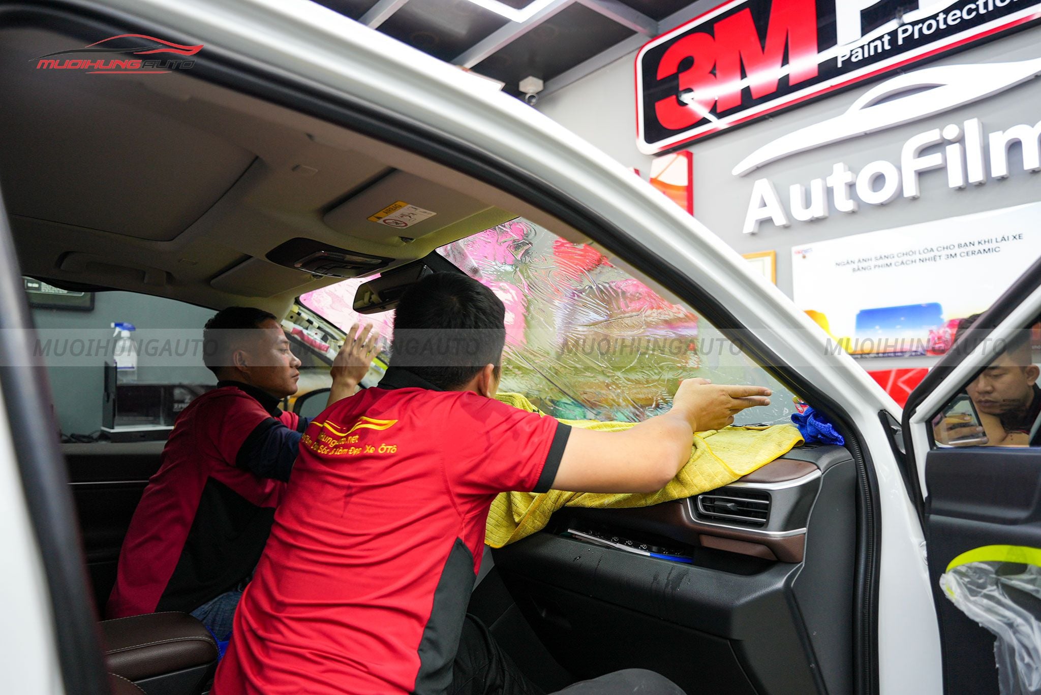 Phim cách nhiệt 3M cho Toyota Innova Hybrid 2024