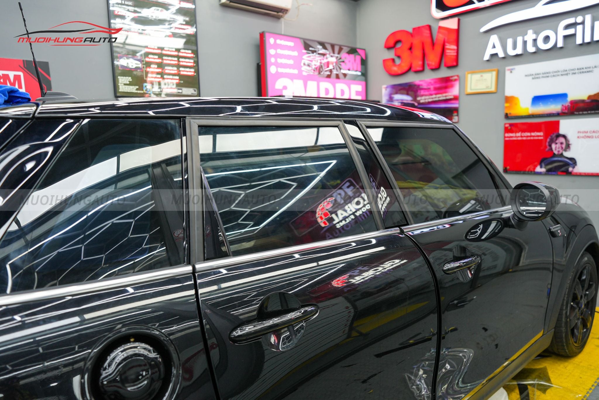 Phim cách nhiệt 3M cho xe Mini Cooper 2024
