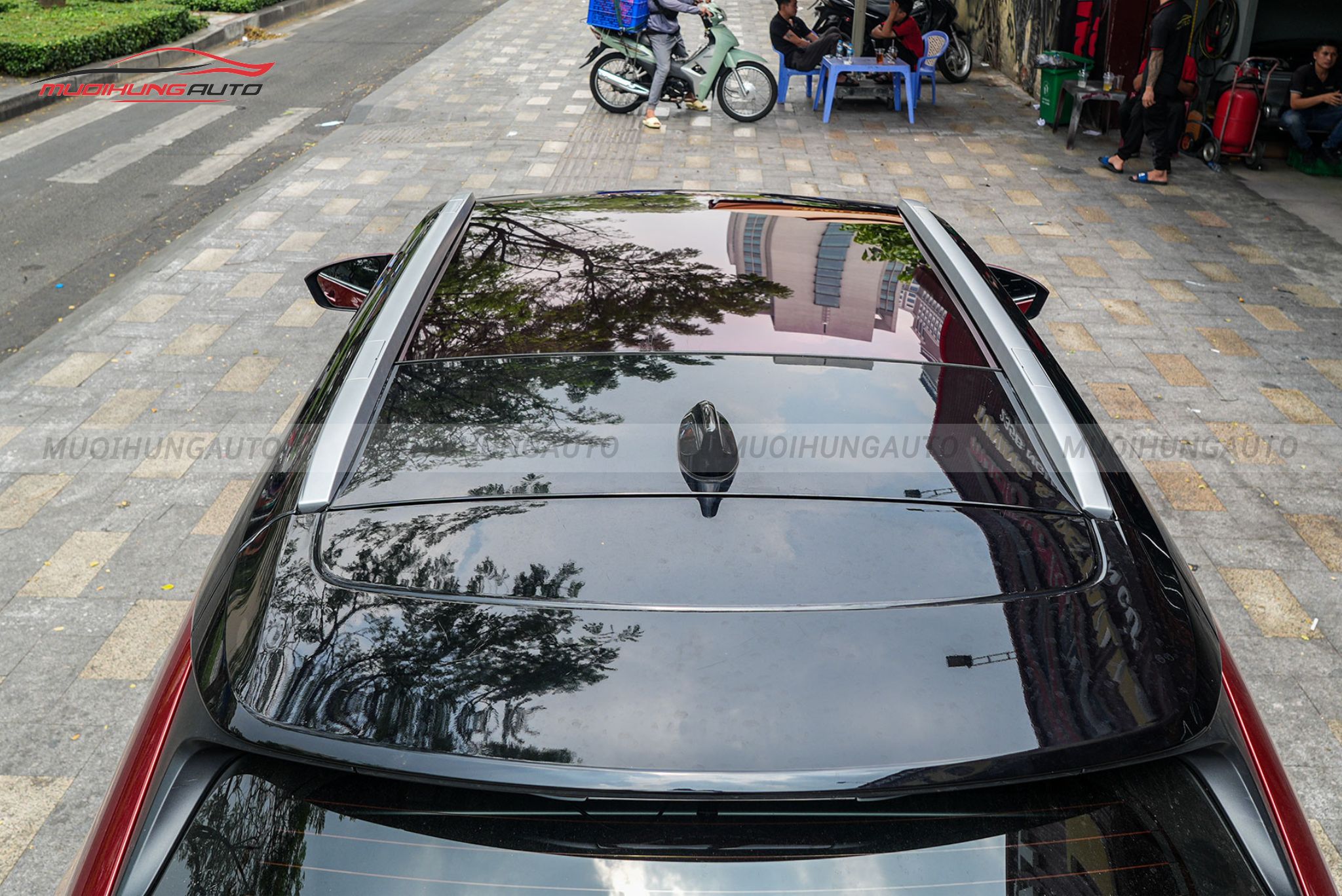 Phim PPF TPU Sunroof cách nhiệt cửa sổ trời Toyota Yaris Cross 2024