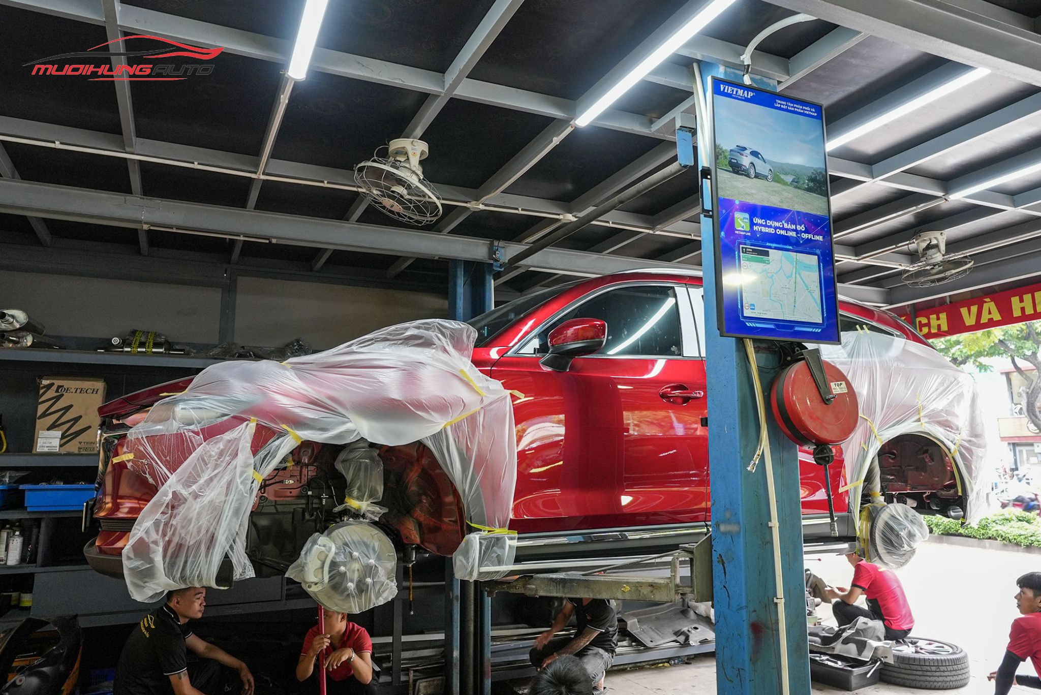 Phủ Gầm Xe Mazda CX-8 2023