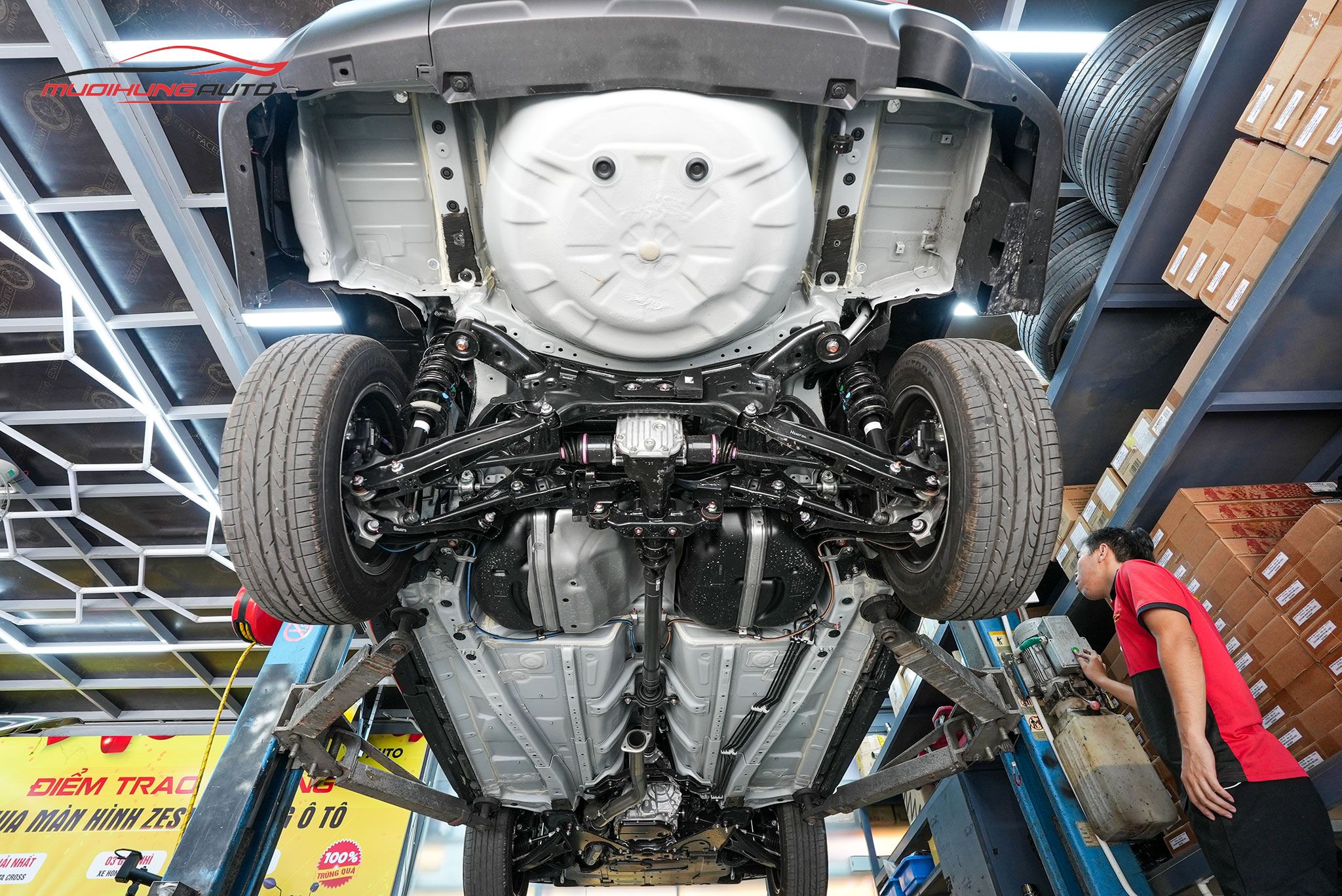 Phủ Gầm Xe Subaru Forester 2024