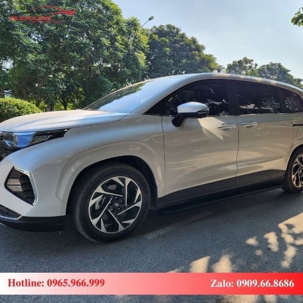 Sau khi lắp đặt bệ bước chân Hyundai Custin