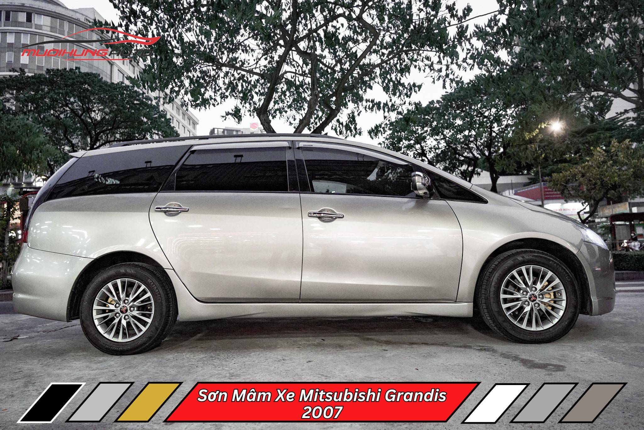 Sơn Mâm Xe Mitsubishi Grandis 2007
