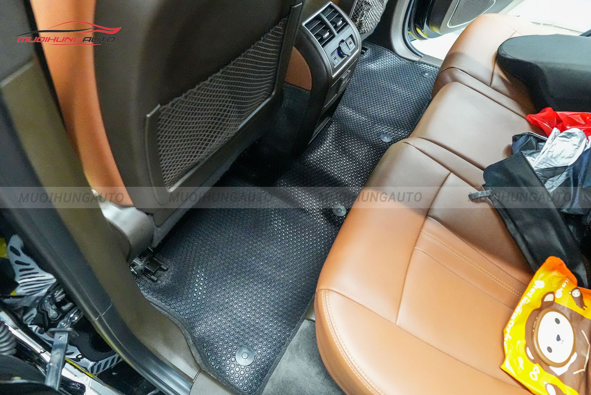 Thảm lót chân Kata cho ô tô Vinfast LUX SA2.0 2020