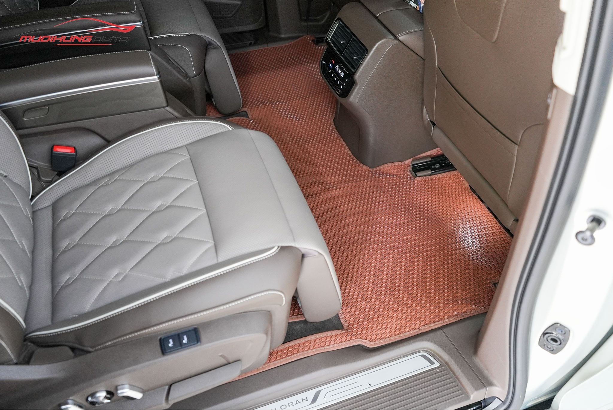 Thảm lót chân Kata cho ô tô Volkswagen Viloran 2024