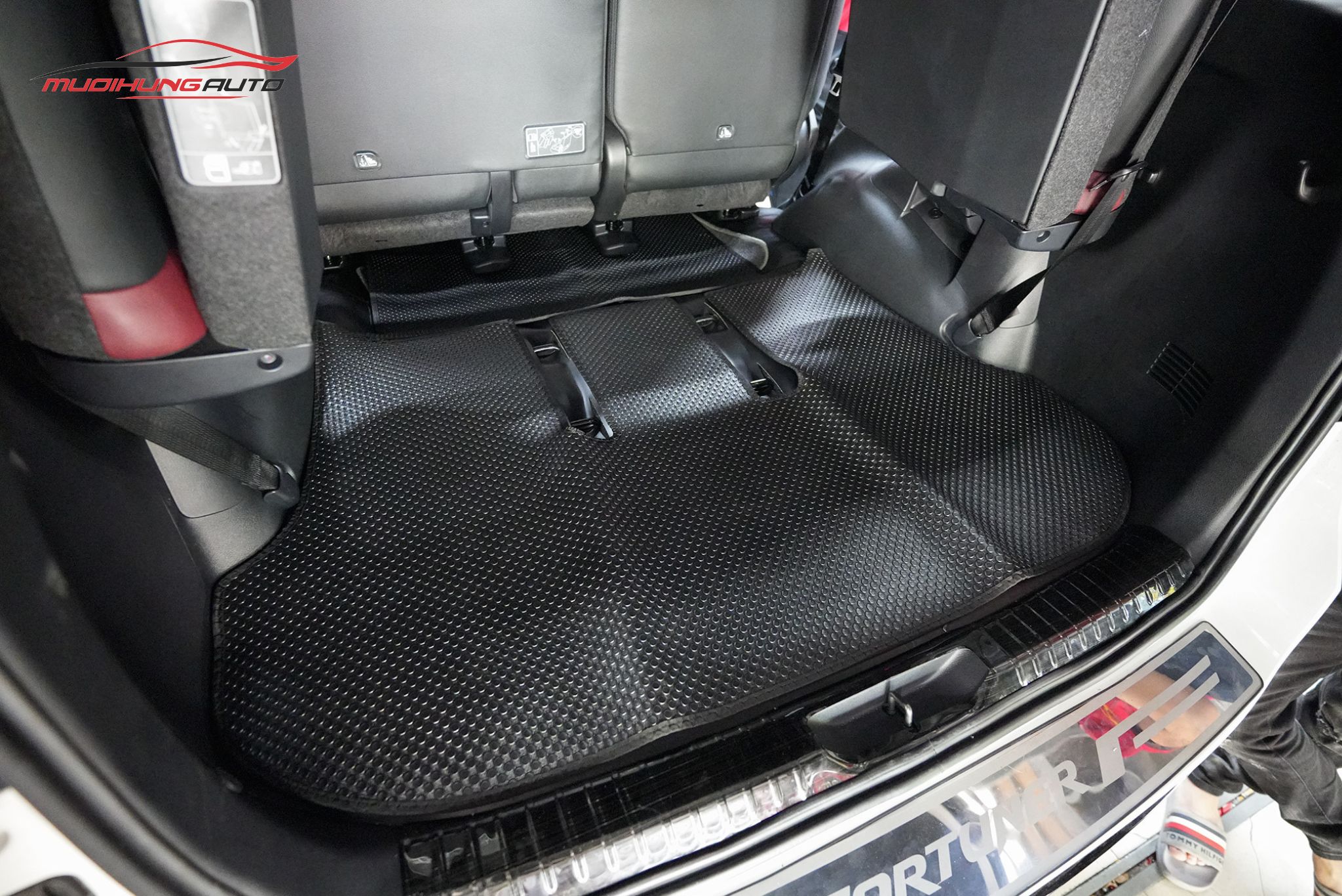Thảm lót chân Kata cho xe Toyota Fortuner 2020 - 2022