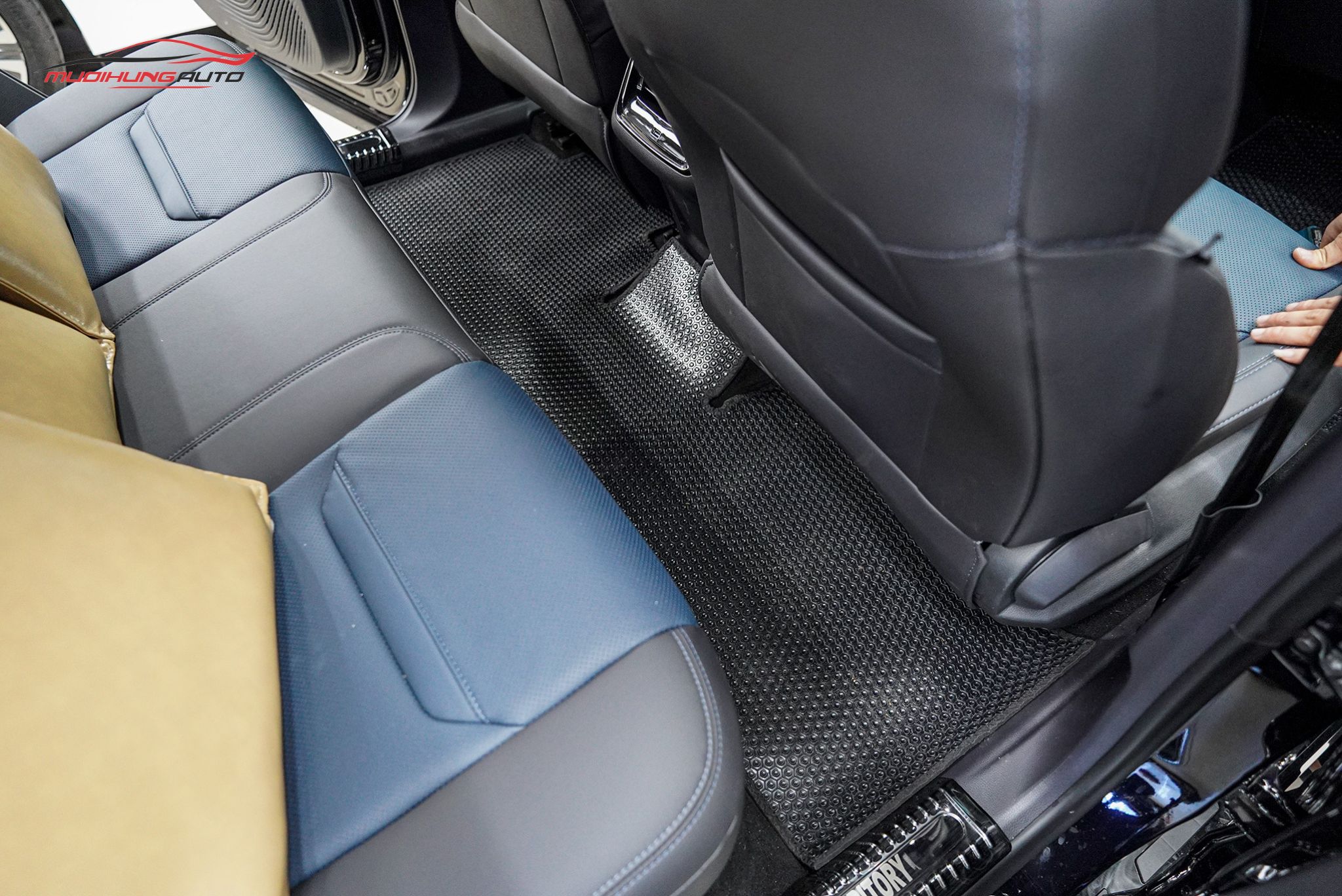 Thảm lót chân Kata ô tô Ford Territory