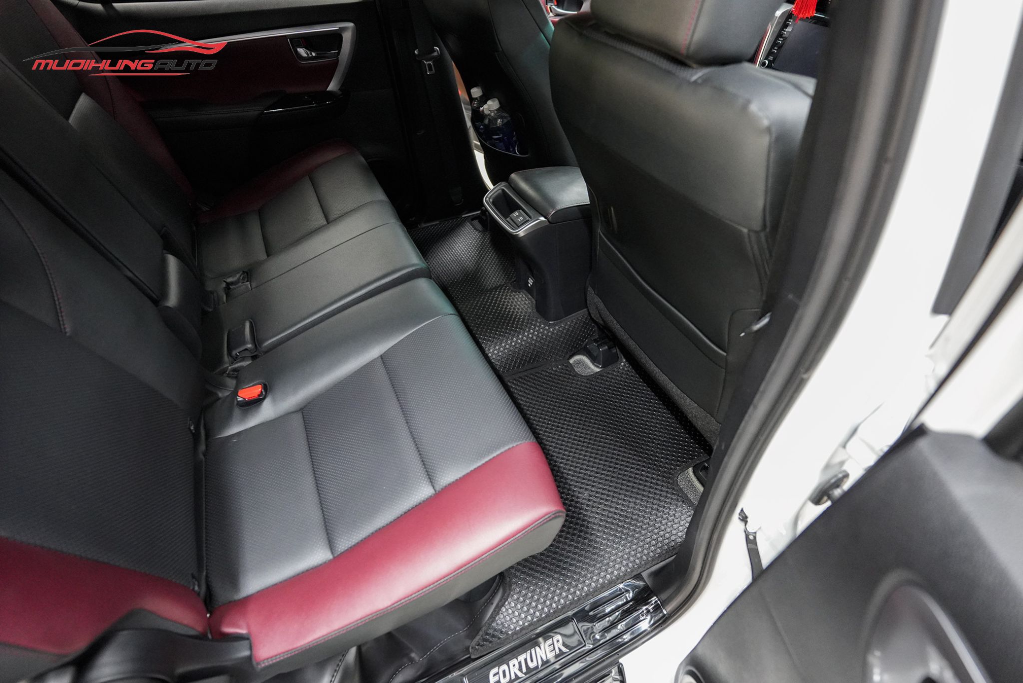 Thảm lót chân Kata ô tô Toyota Fortuner 2020 - 2022