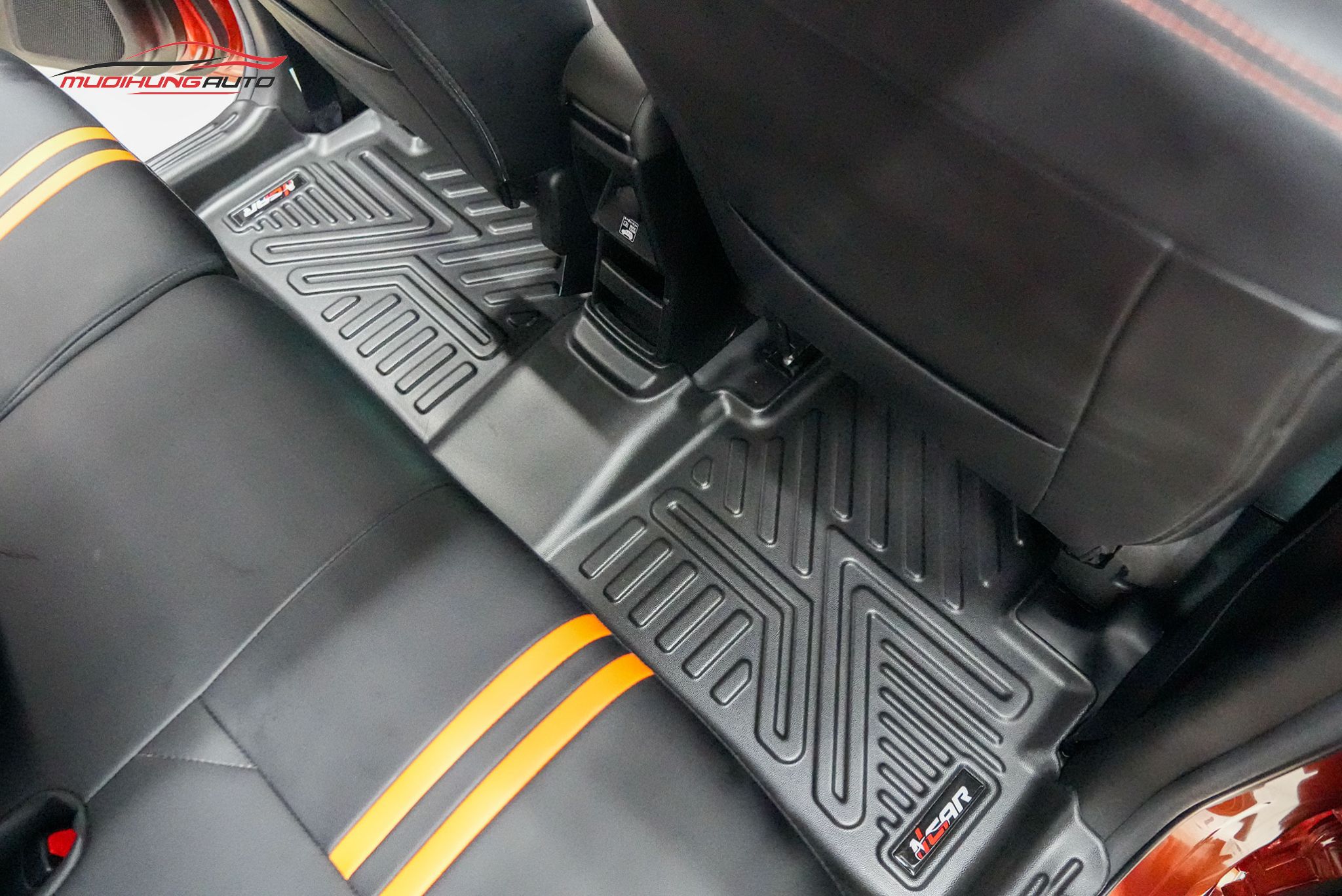 Thảm lót chân Ncar ô tô Suzuki XL7 2024