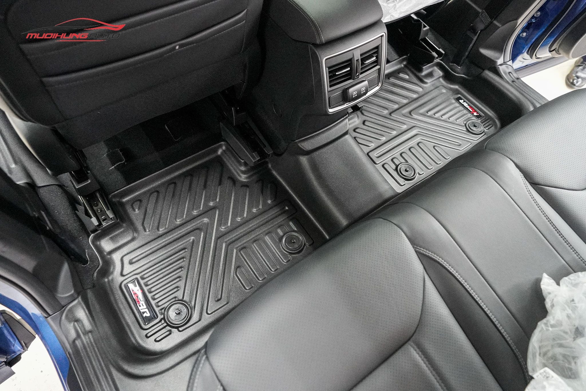 Thảm lót chân Ncar xe Subaru Forester 2023