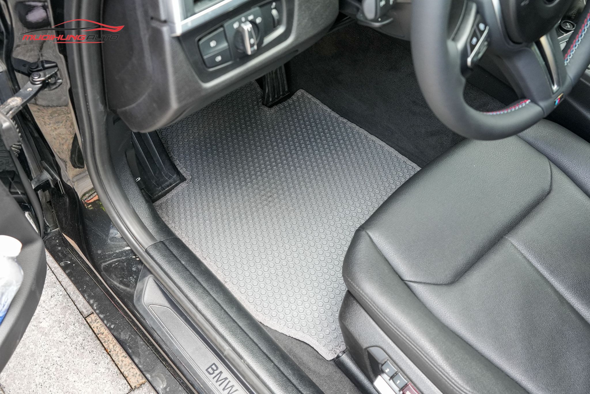 Thảm lót sàn Kata cho ô tô BMW 320i 2018