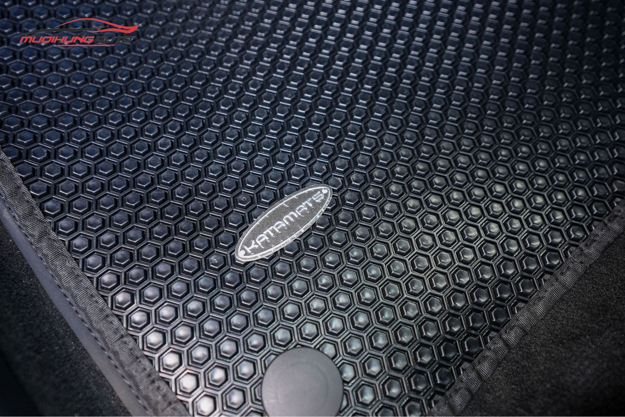 Thảm lót sàn Kata cho ô tô Mercedes C300 2023