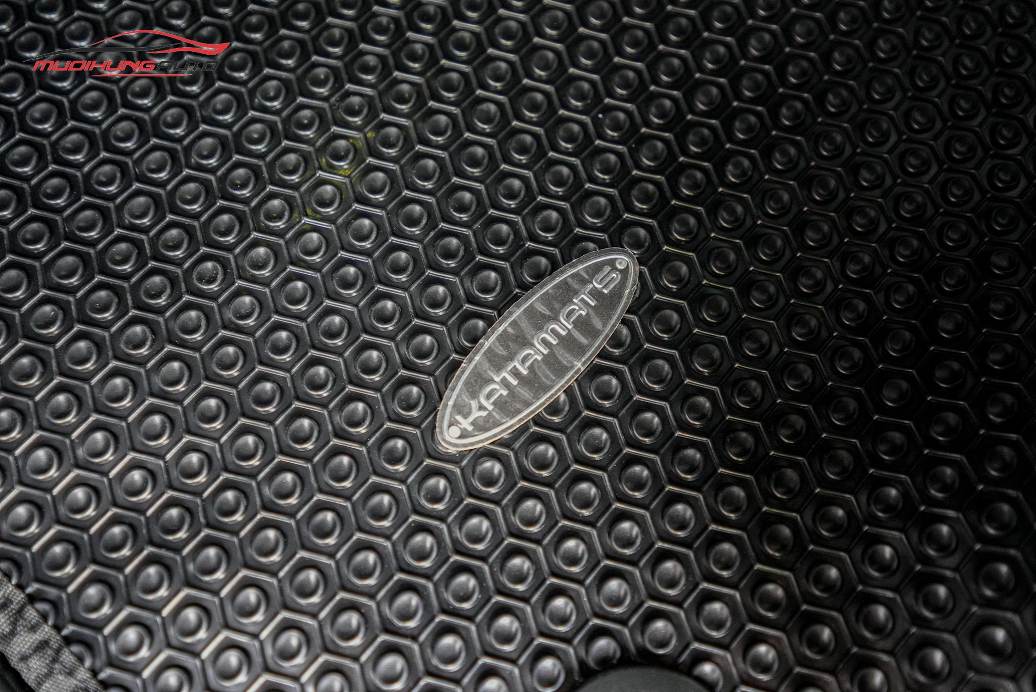 Thảm lót sàn Kata cho Toyota Fortuner 2022